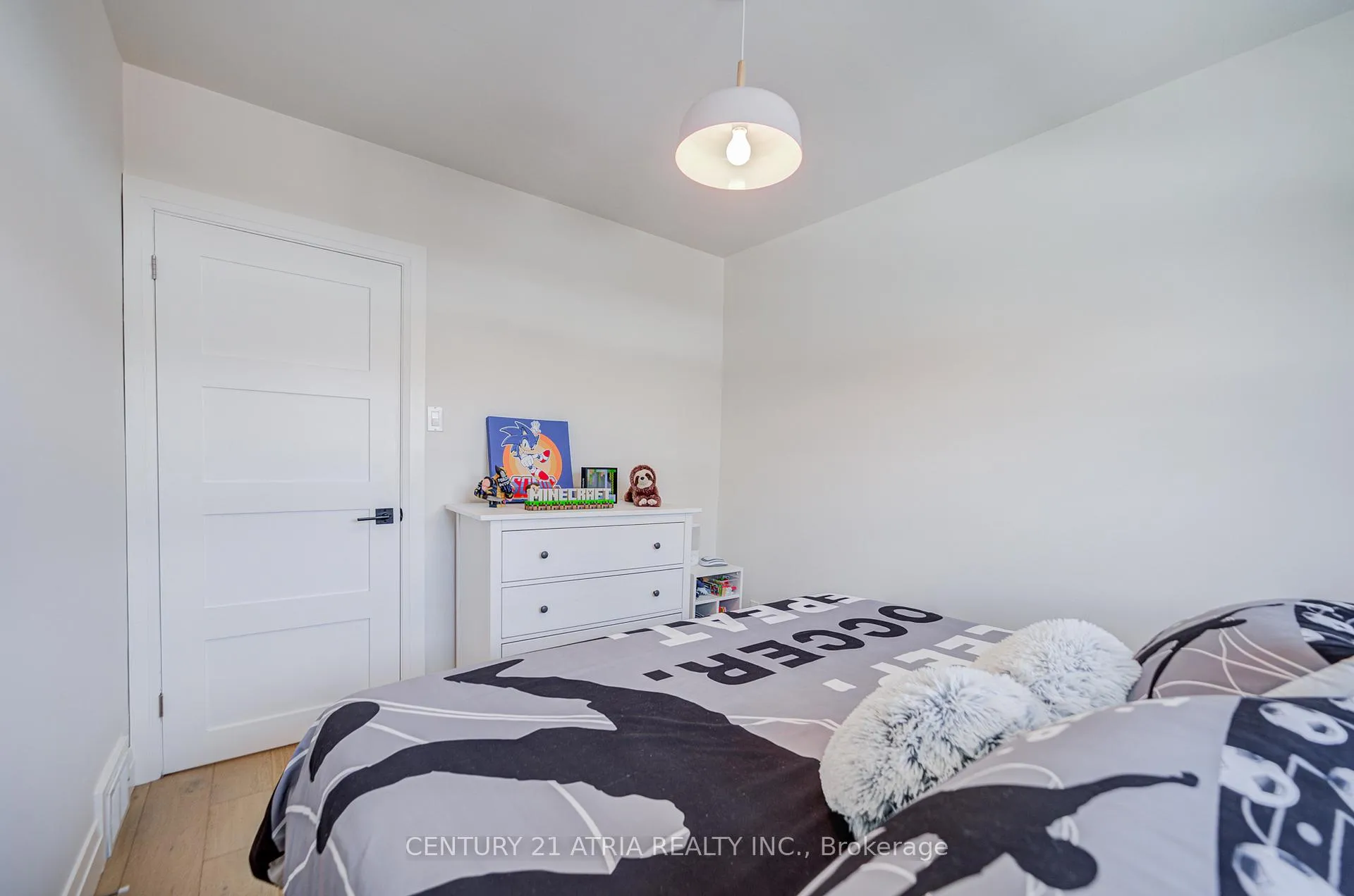 Photo 26 of 23 Ladbrooke Road, Etobicoke, Willowridge-Martingrove-Richview — HOMEH
