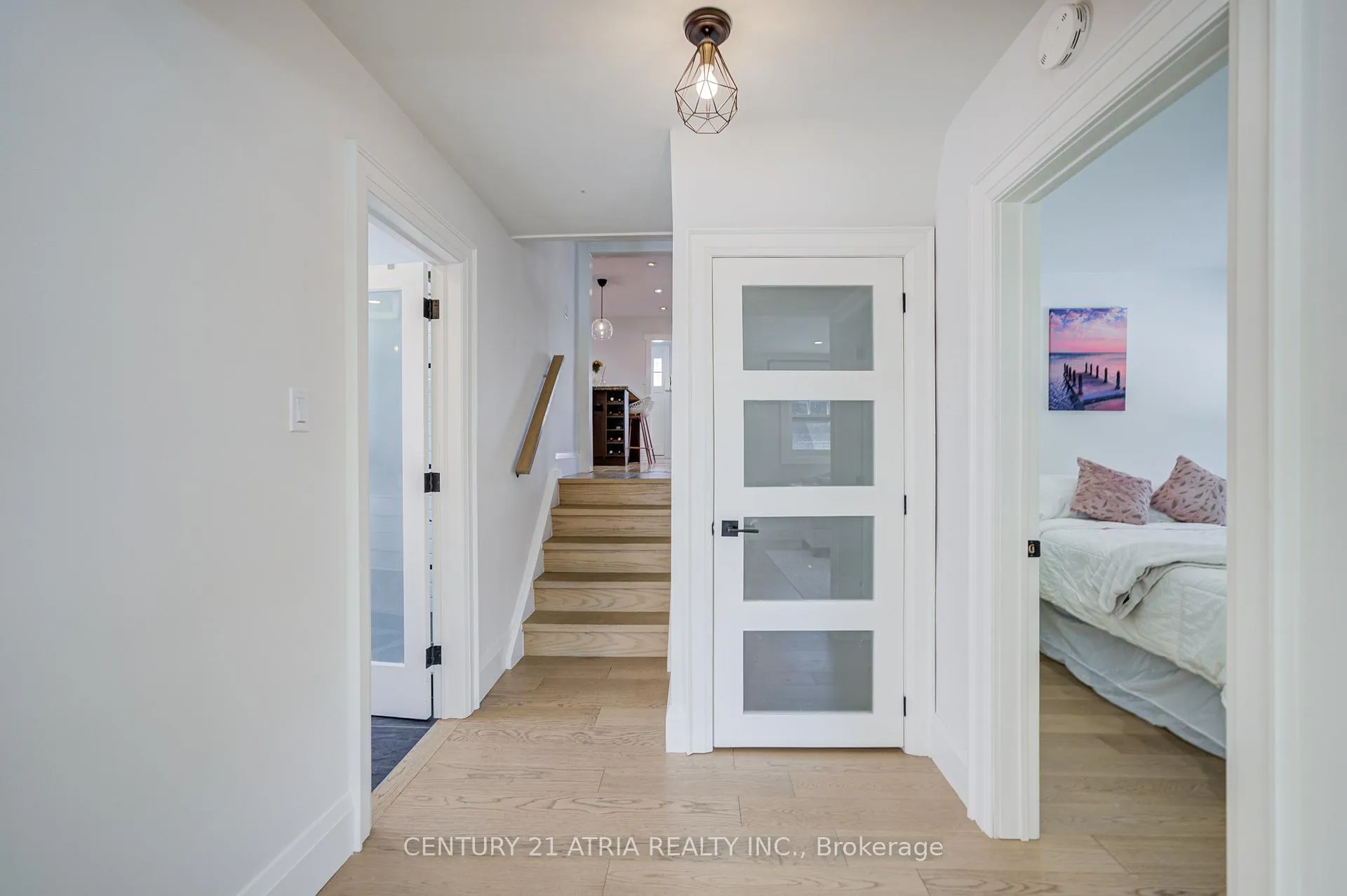 Photo 29 of 23 Ladbrooke Road, Etobicoke, Willowridge-Martingrove-Richview — HOMEH