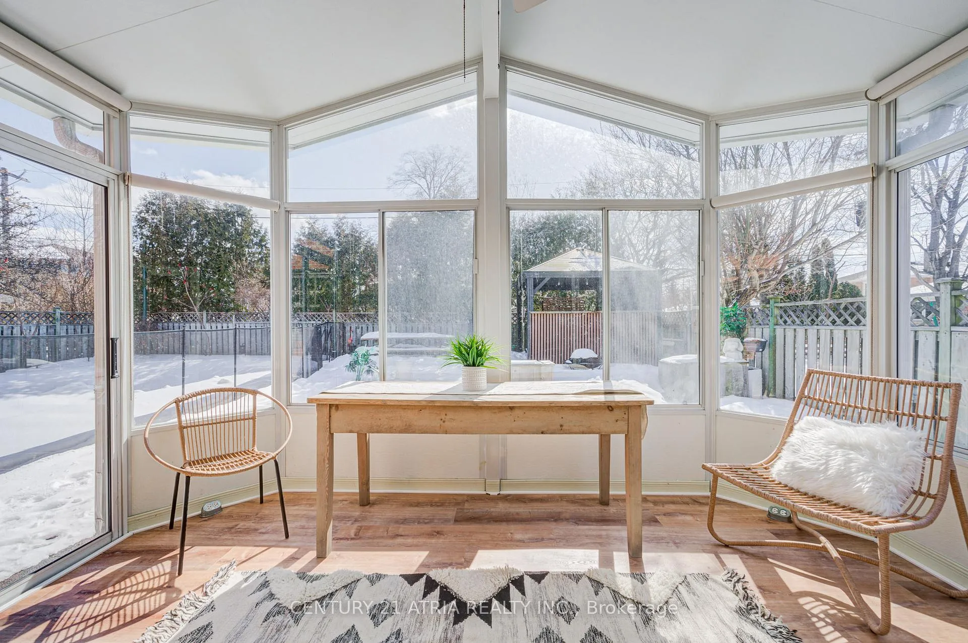 Photo 30 of 23 Ladbrooke Road, Etobicoke, Willowridge-Martingrove-Richview — HOMEH