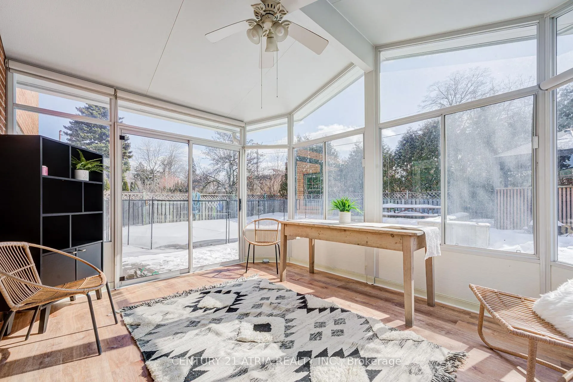 Photo 31 of 23 Ladbrooke Road, Etobicoke, Willowridge-Martingrove-Richview — HOMEH