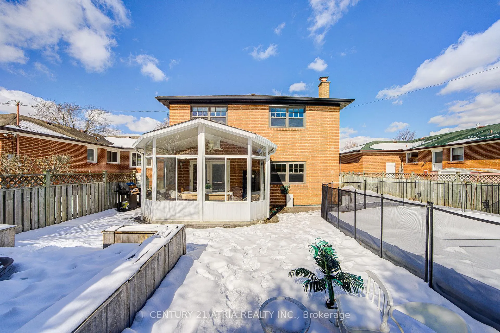 Photo 38 of 23 Ladbrooke Road, Etobicoke, Willowridge-Martingrove-Richview — HOMEH