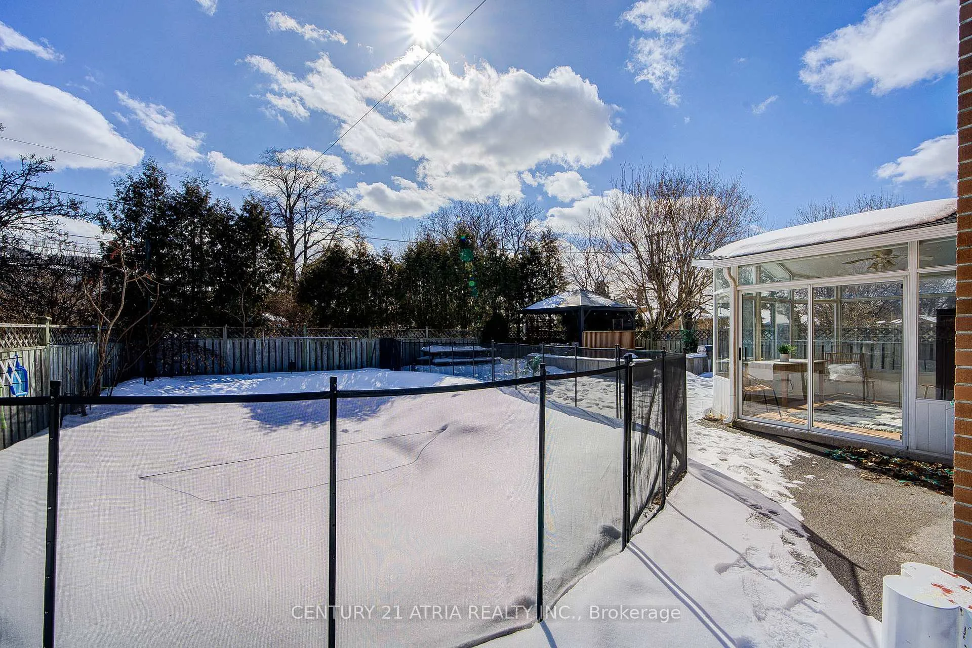 Photo 45 of 23 Ladbrooke Road, Etobicoke, Willowridge-Martingrove-Richview — HOMEH