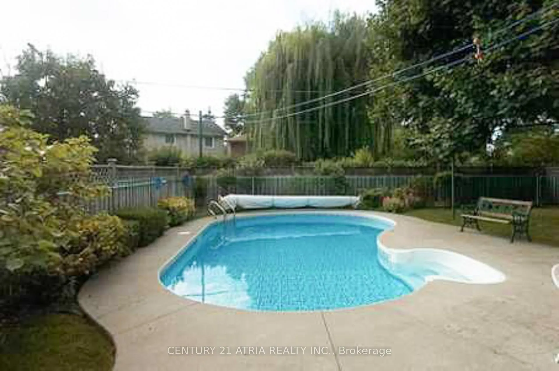 Photo 47 of 23 Ladbrooke Road, Etobicoke, Willowridge-Martingrove-Richview — HOMEH