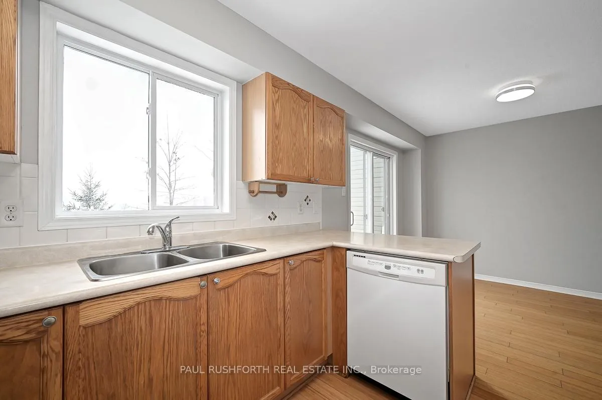 Photo 17 of 1091 Ballantyne Drive, Ottawa, Fallingbrook/Gardenway South — HOMEH