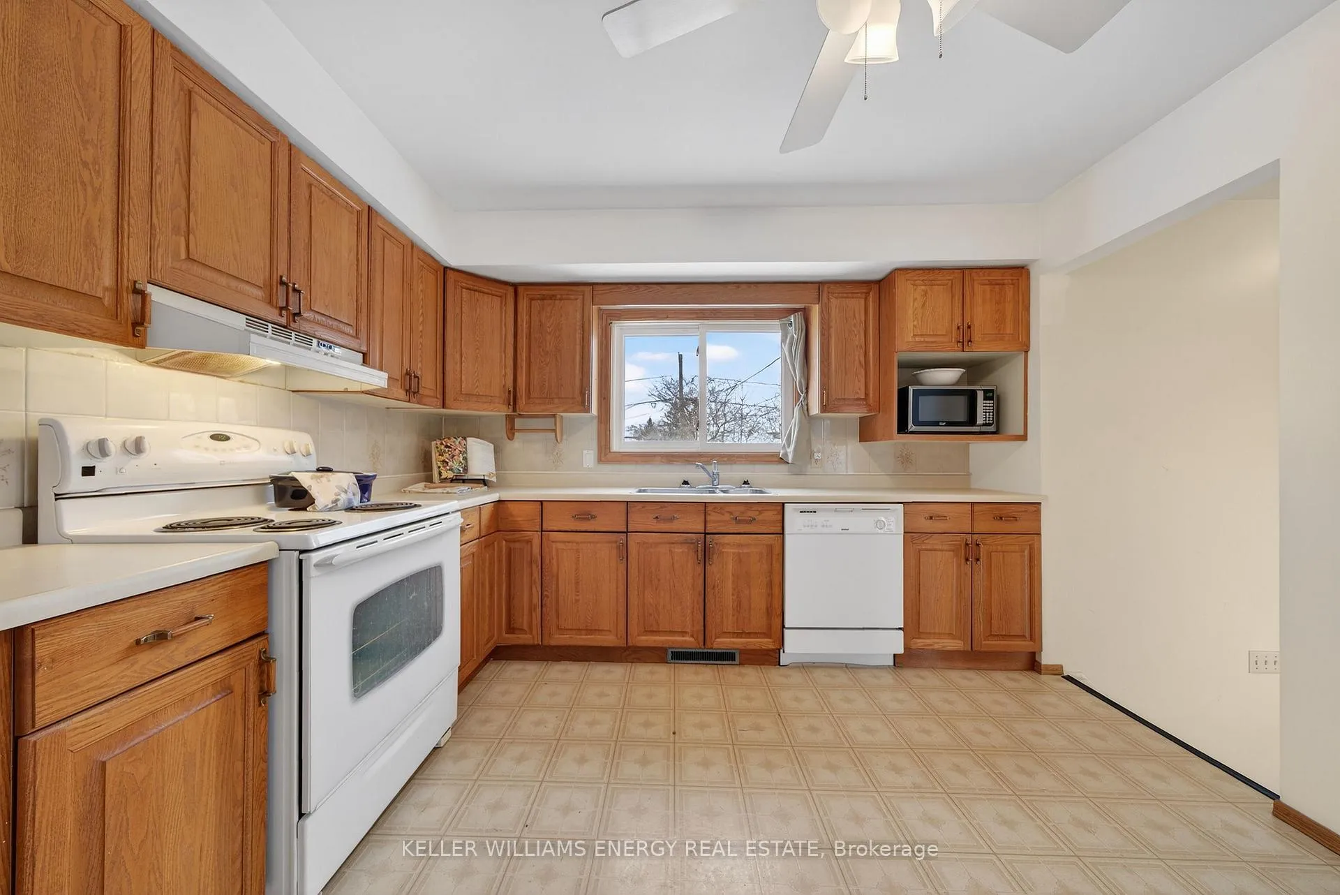 Photo 17 of 414 Knightsbridge Road, Kingston, City Southwest — HOMEH