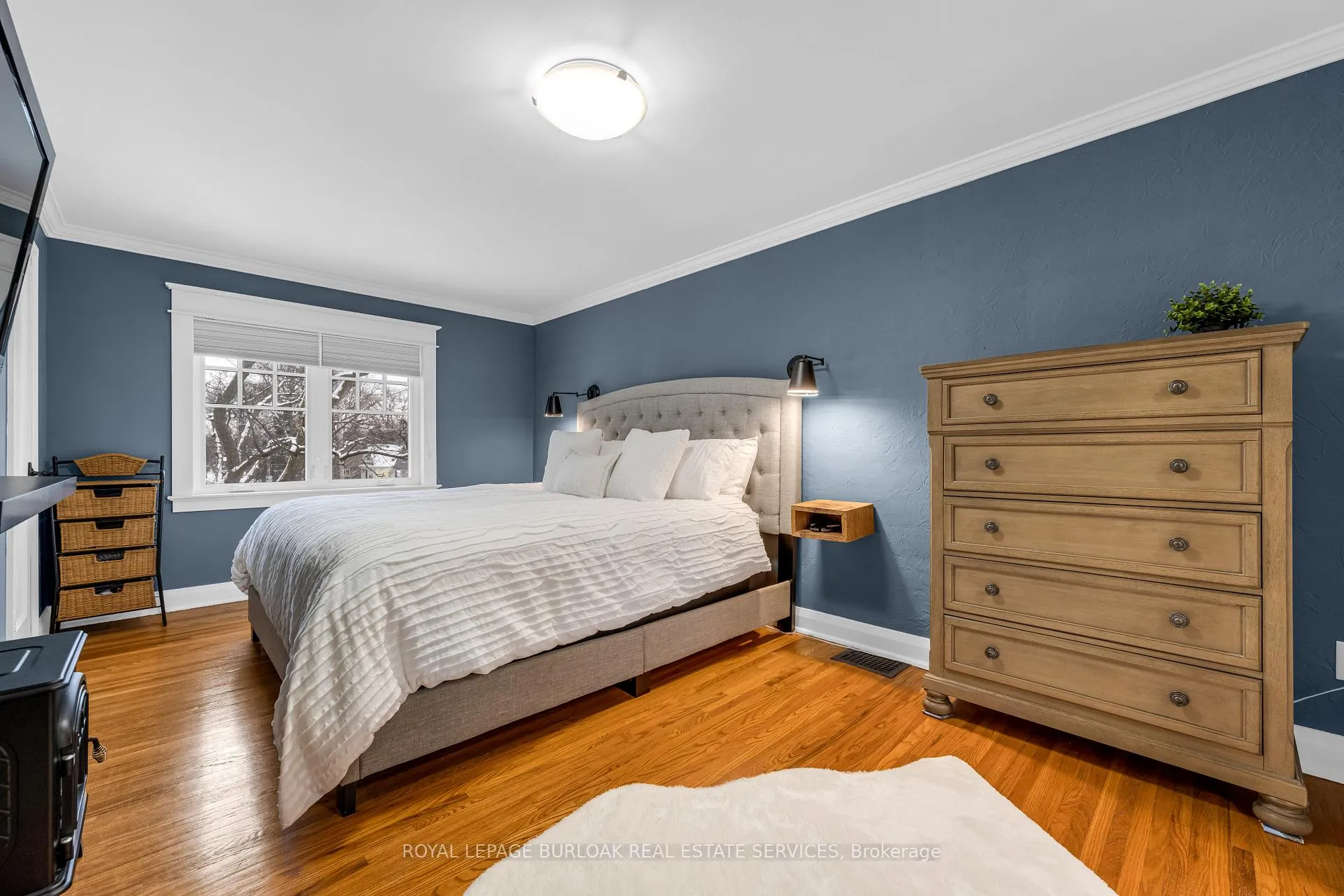 Photo 17 of 605 Emerald Street, Burlington, Brant — HOMEH