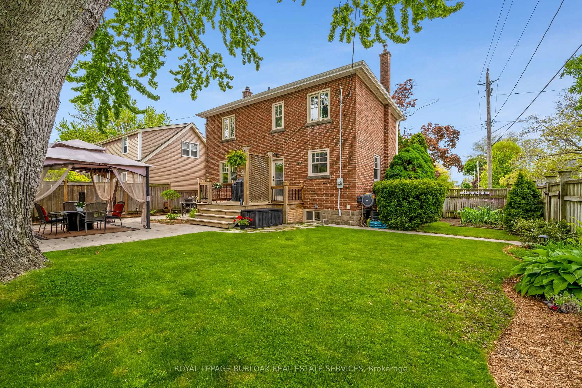 Photo 33 of 605 Emerald Street, Burlington, Brant — HOMEH