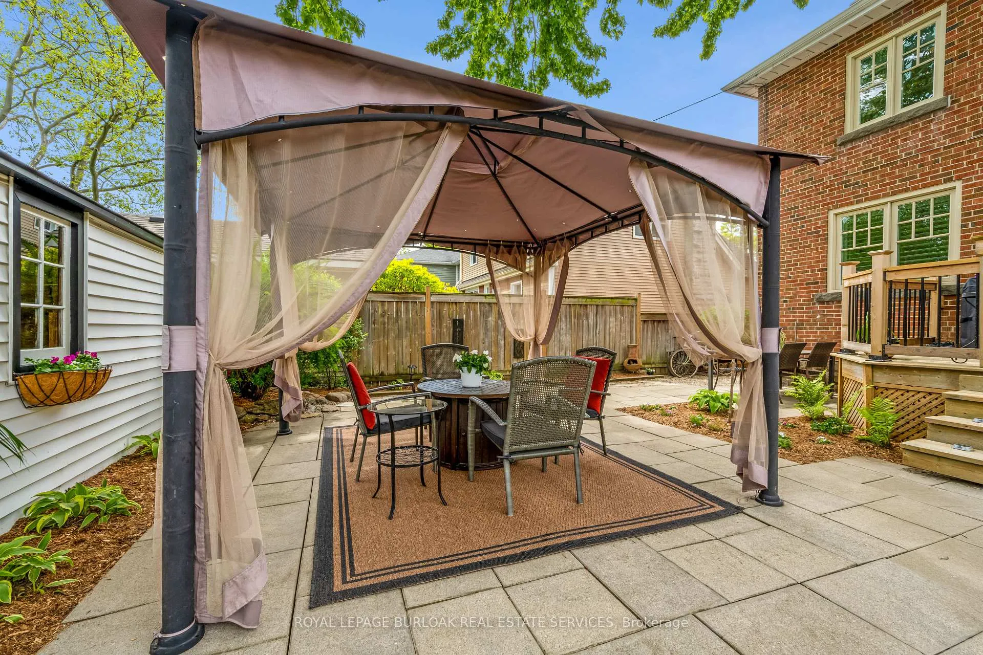 Photo 36 of 605 Emerald Street, Burlington, Brant — HOMEH