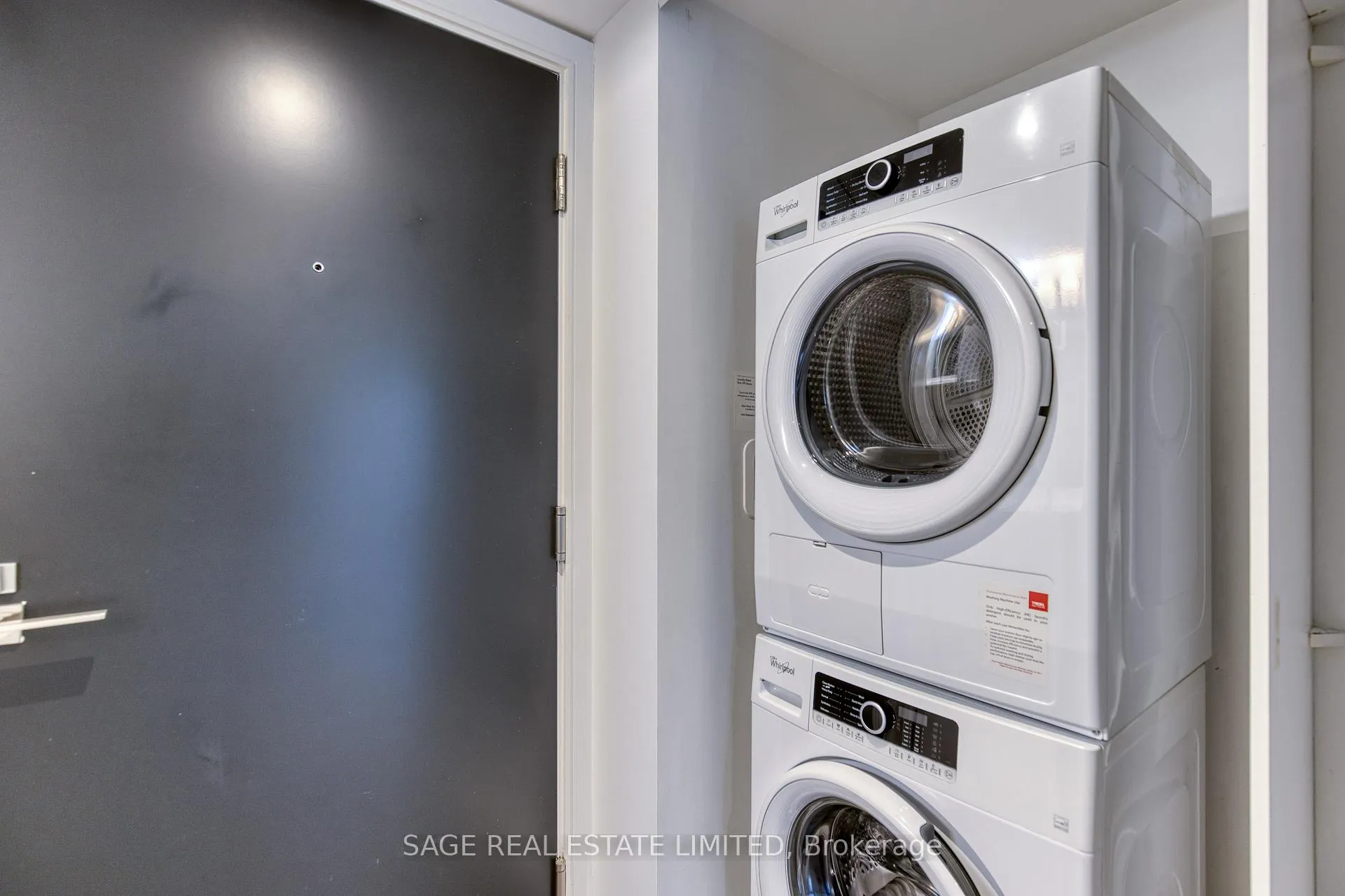 Photo 16 of Unit 1003, 89 McGill Street, Toronto, Church-Yonge Corridor — HOMEH