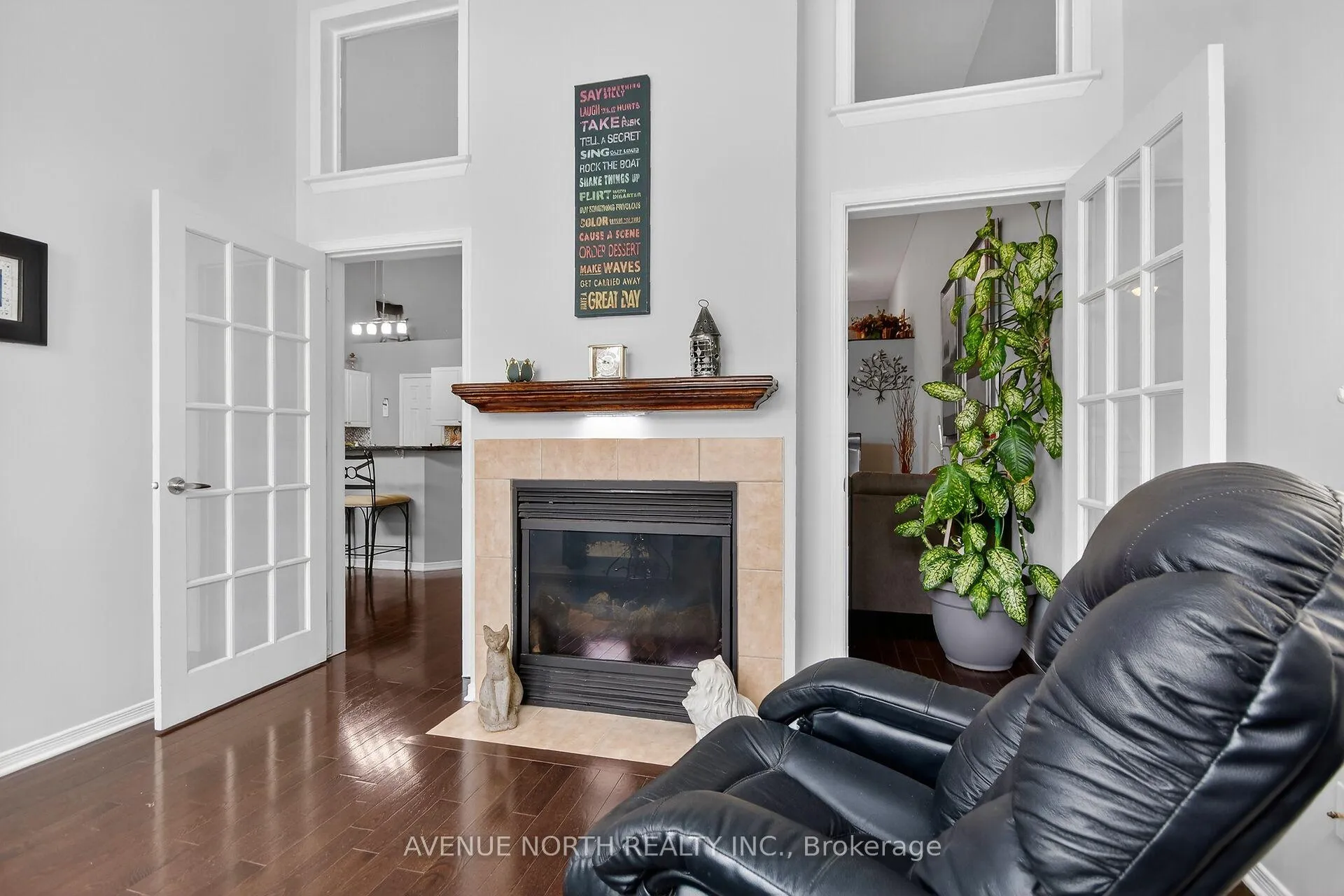 Photo 15 of 57 Macassa Circle, Ottawa, Kanata - Kanata Lakes/Heritage Hills — HOMEH