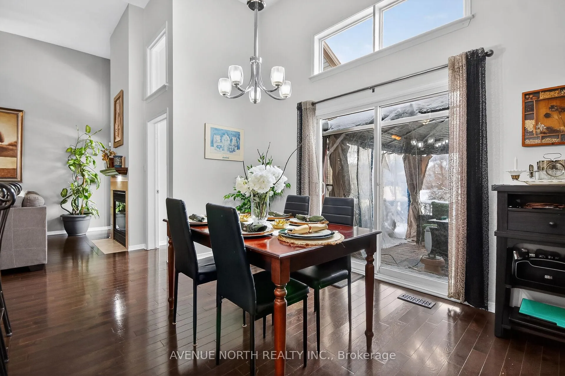 Photo 18 of 57 Macassa Circle, Ottawa, Kanata - Kanata Lakes/Heritage Hills — HOMEH