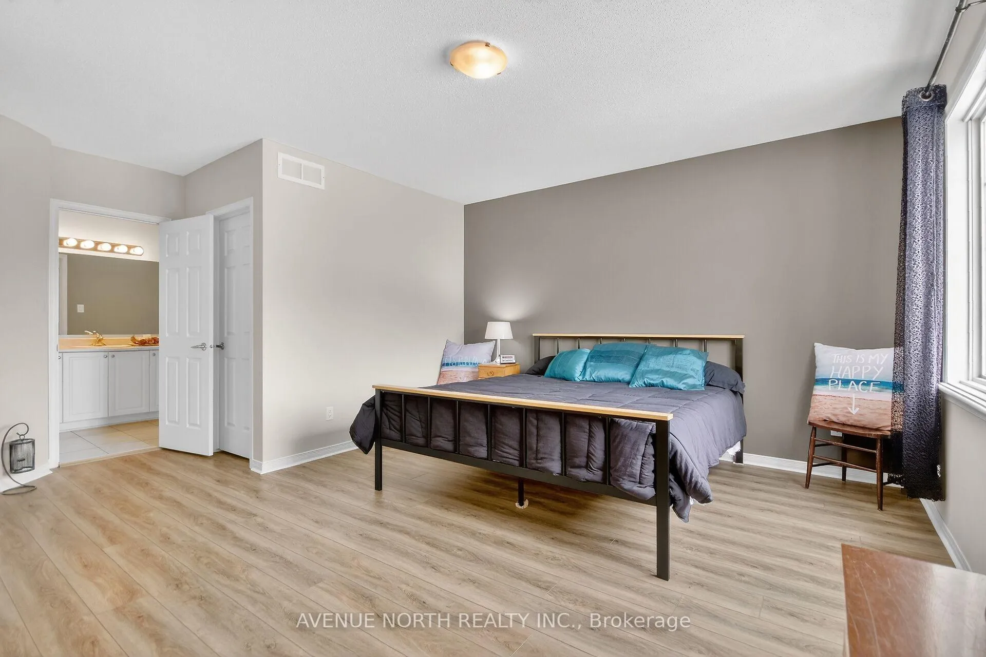 Photo 31 of 57 Macassa Circle, Ottawa, Kanata - Kanata Lakes/Heritage Hills — HOMEH