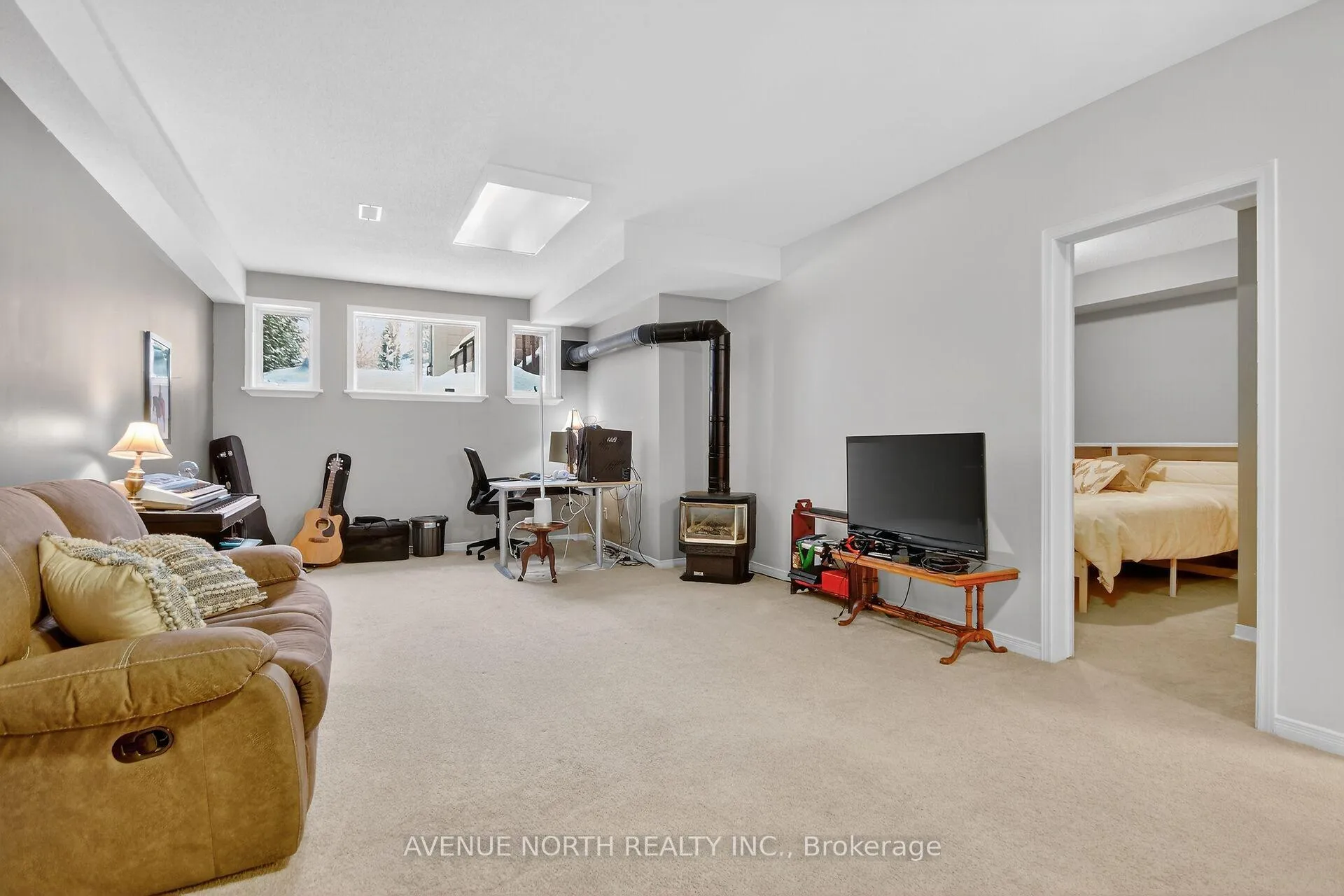 Photo 38 of 57 Macassa Circle, Ottawa, Kanata - Kanata Lakes/Heritage Hills — HOMEH