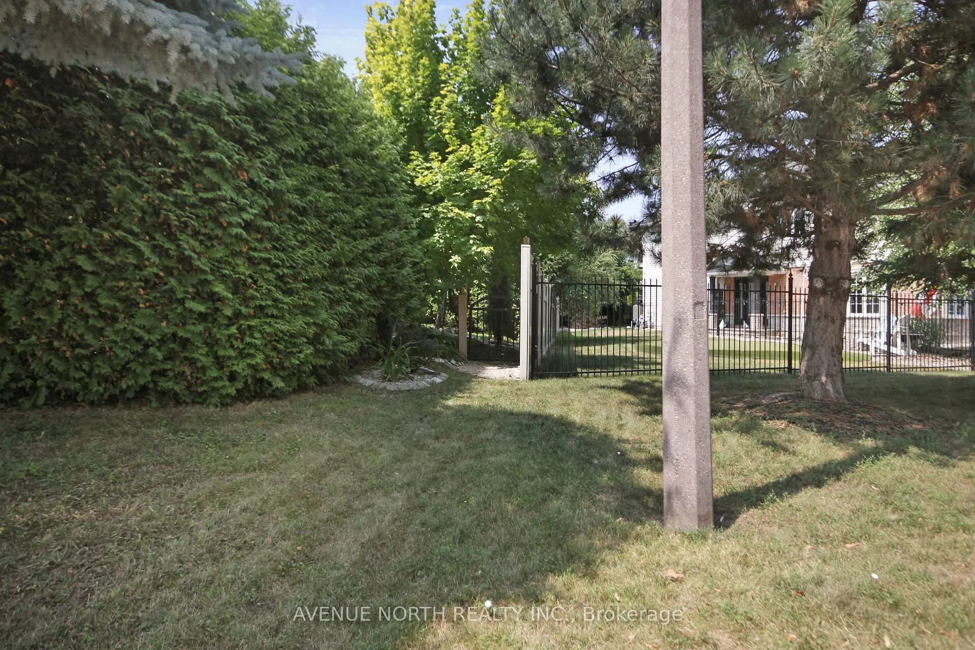 Photo 47 of 57 Macassa Circle, Ottawa, Kanata - Kanata Lakes/Heritage Hills — HOMEH