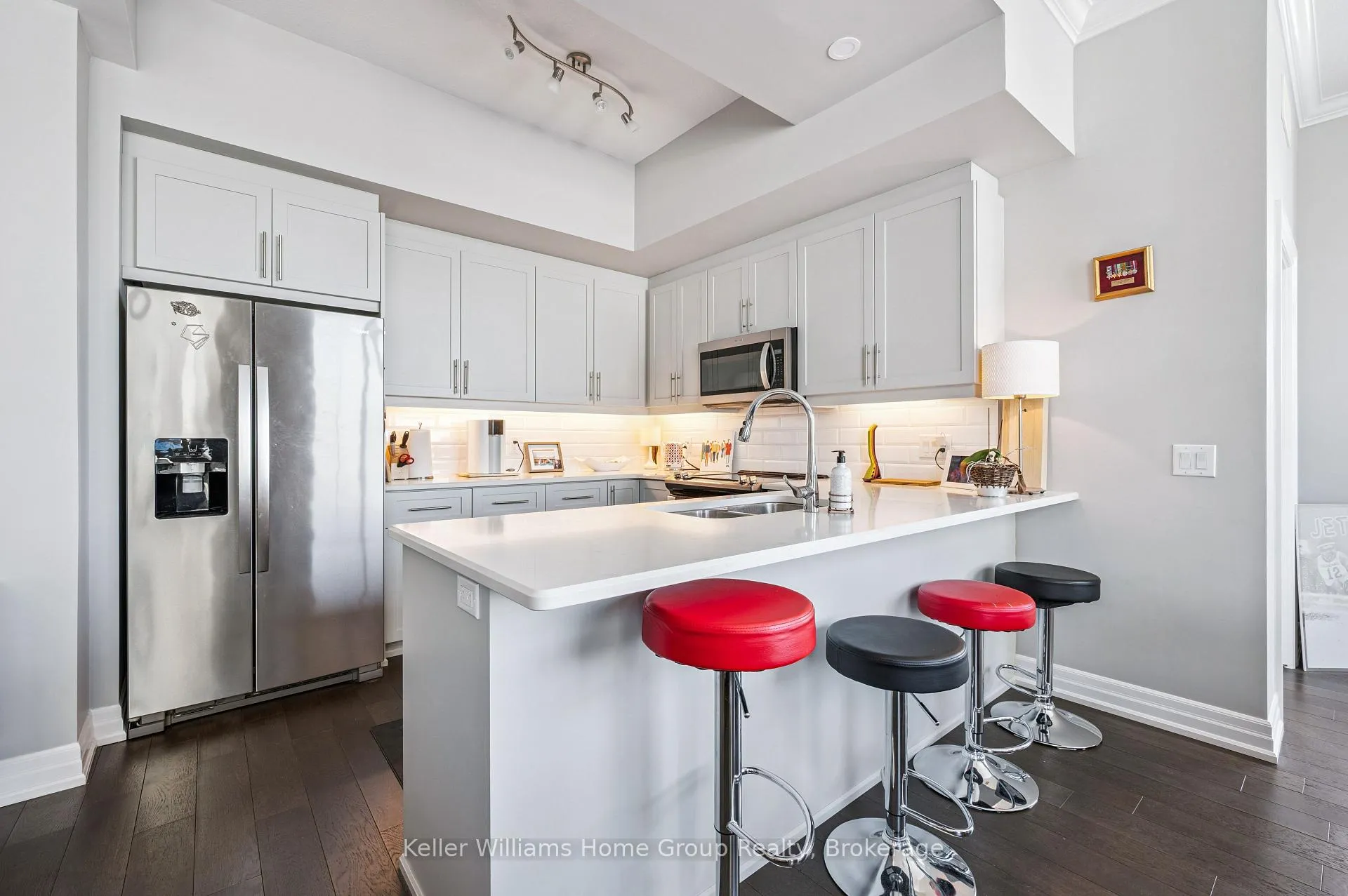 Photo 6 of Unit 211, 1878 Gordon Street, Guelph, Pineridge/Westminster Woods — HOMEH
