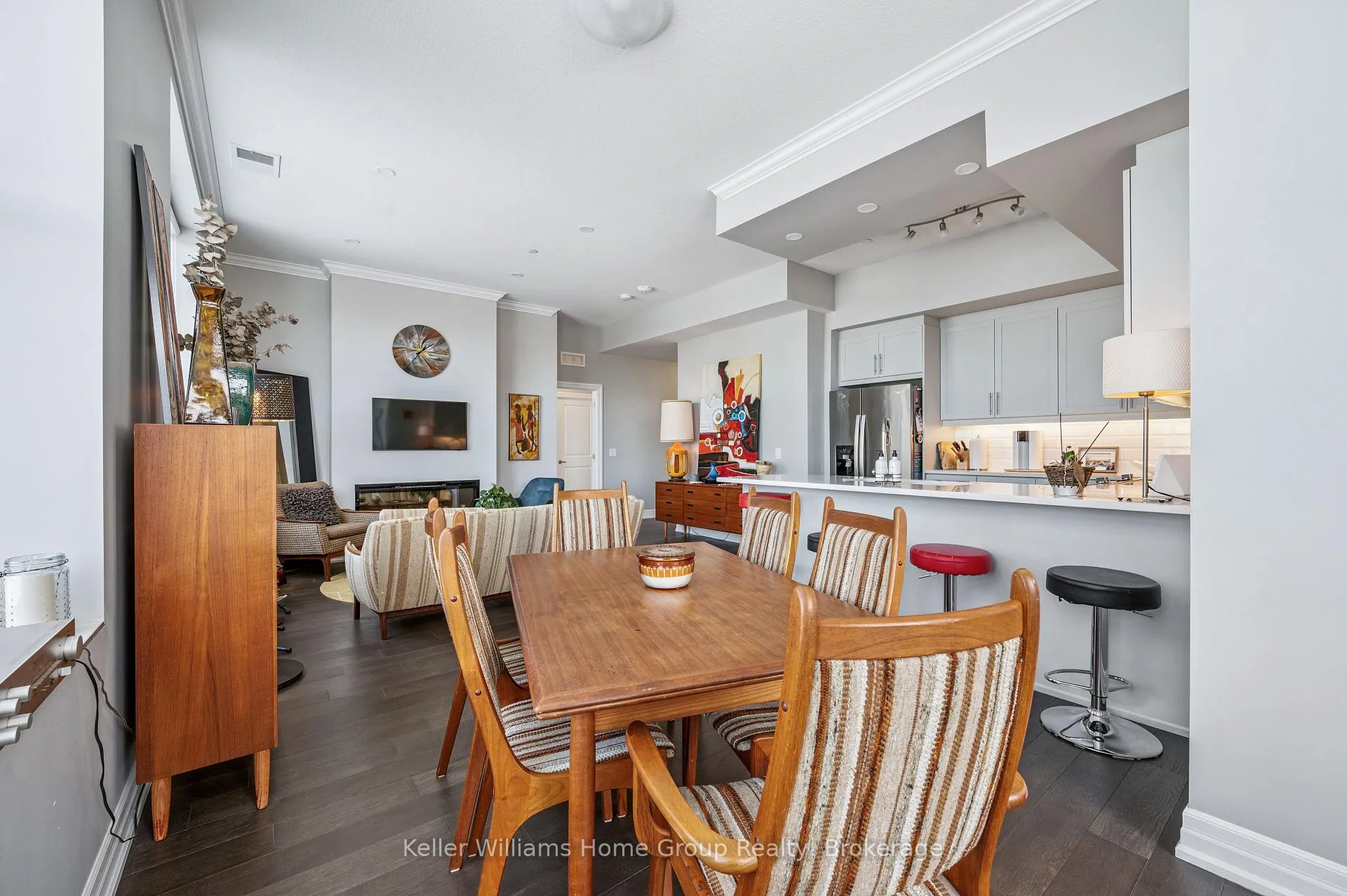 Photo 11 of Unit 211, 1878 Gordon Street, Guelph, Pineridge/Westminster Woods — HOMEH