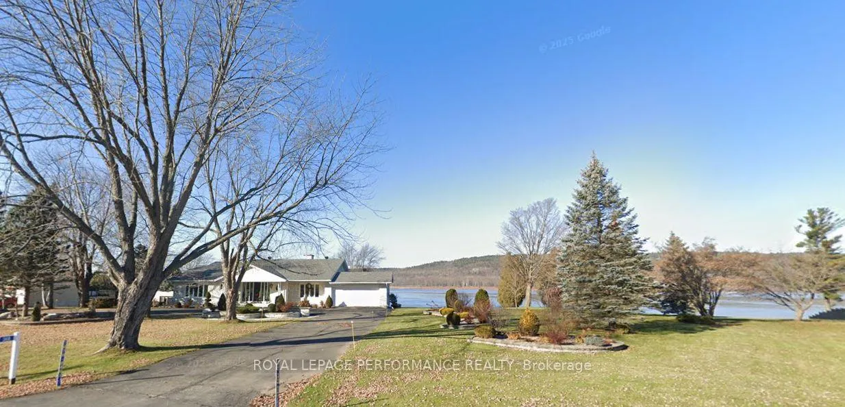 Photo 2 of 368 Front Road W, Champlain, Champlain Twp — HOMEH
