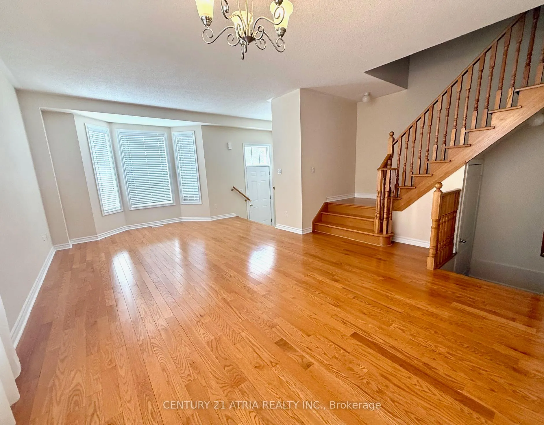 Photo 4 of 10491 Woodbine Avenue, Markham, Cathedraltown — HOMEH