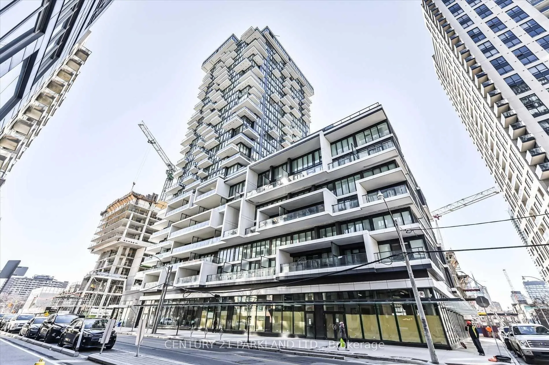 Front of Unit 527, 77 Shuter Street