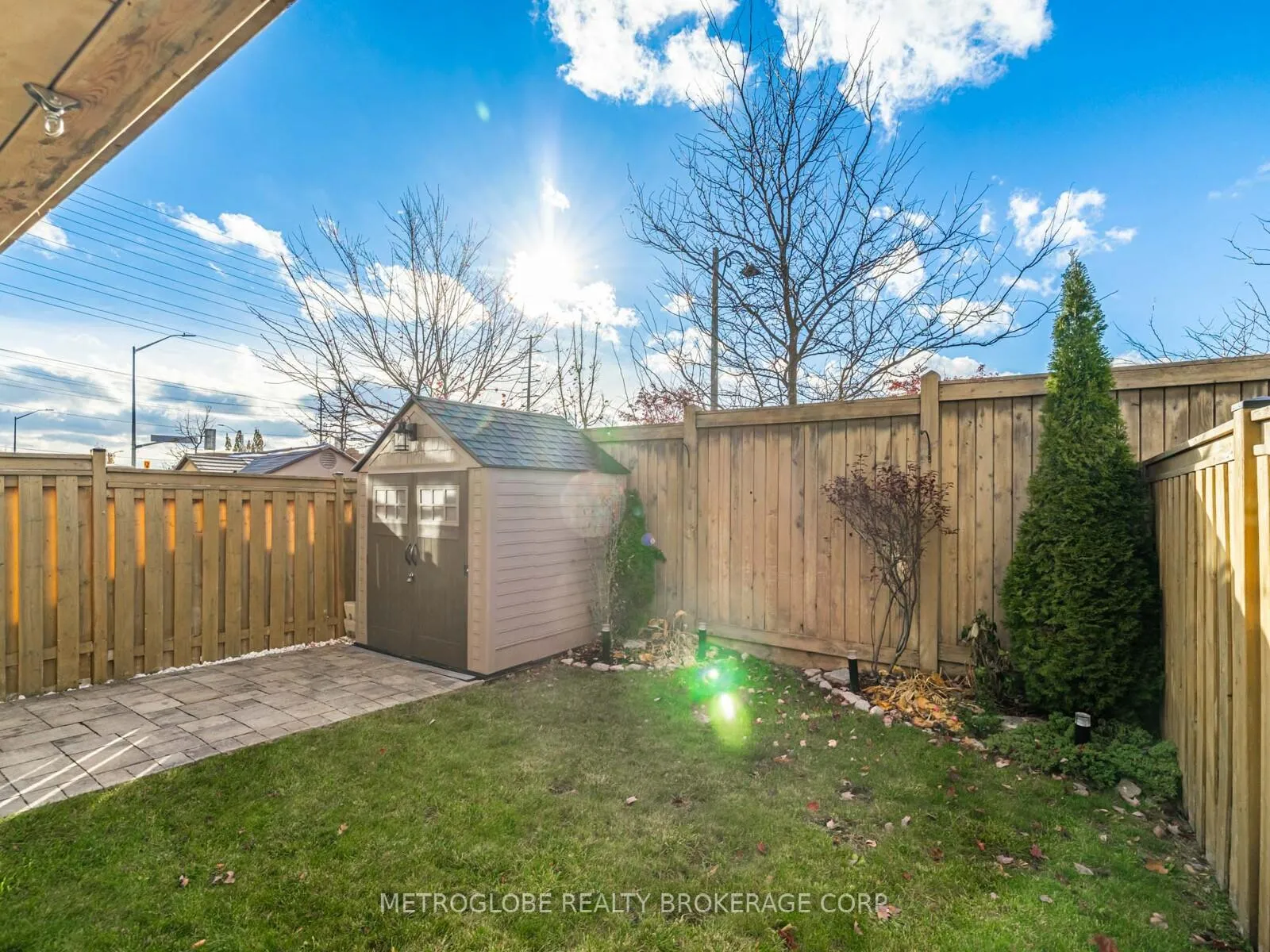 Photo 35 of 26 Spruce Pine Crescent, Vaughan, Patterson — HOMEH