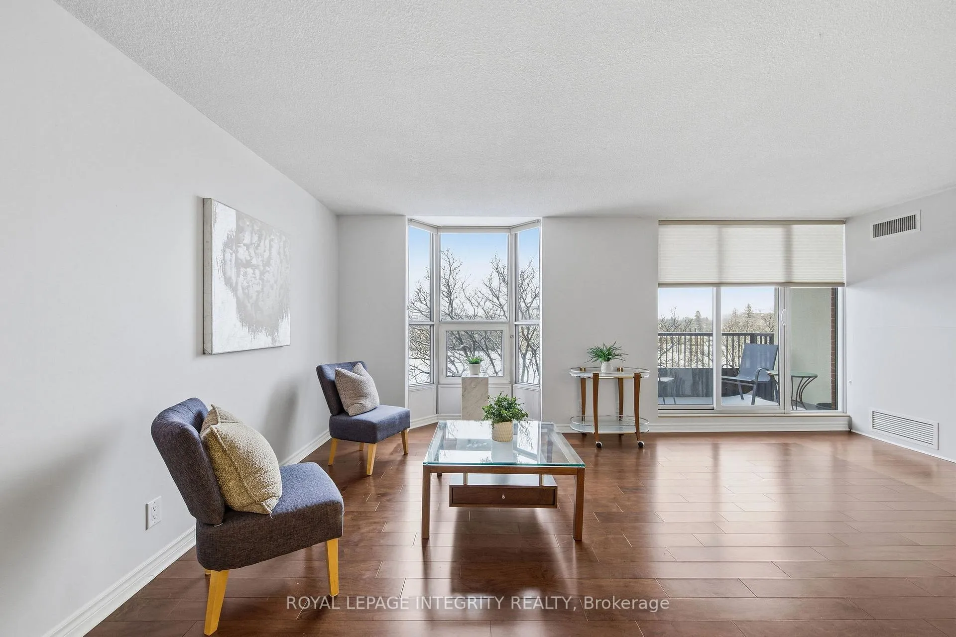Photo 21 of Unit 305, 2951 Riverside Drive, Ottawa, Mooneys Bay/Riverside Park — HOMEH