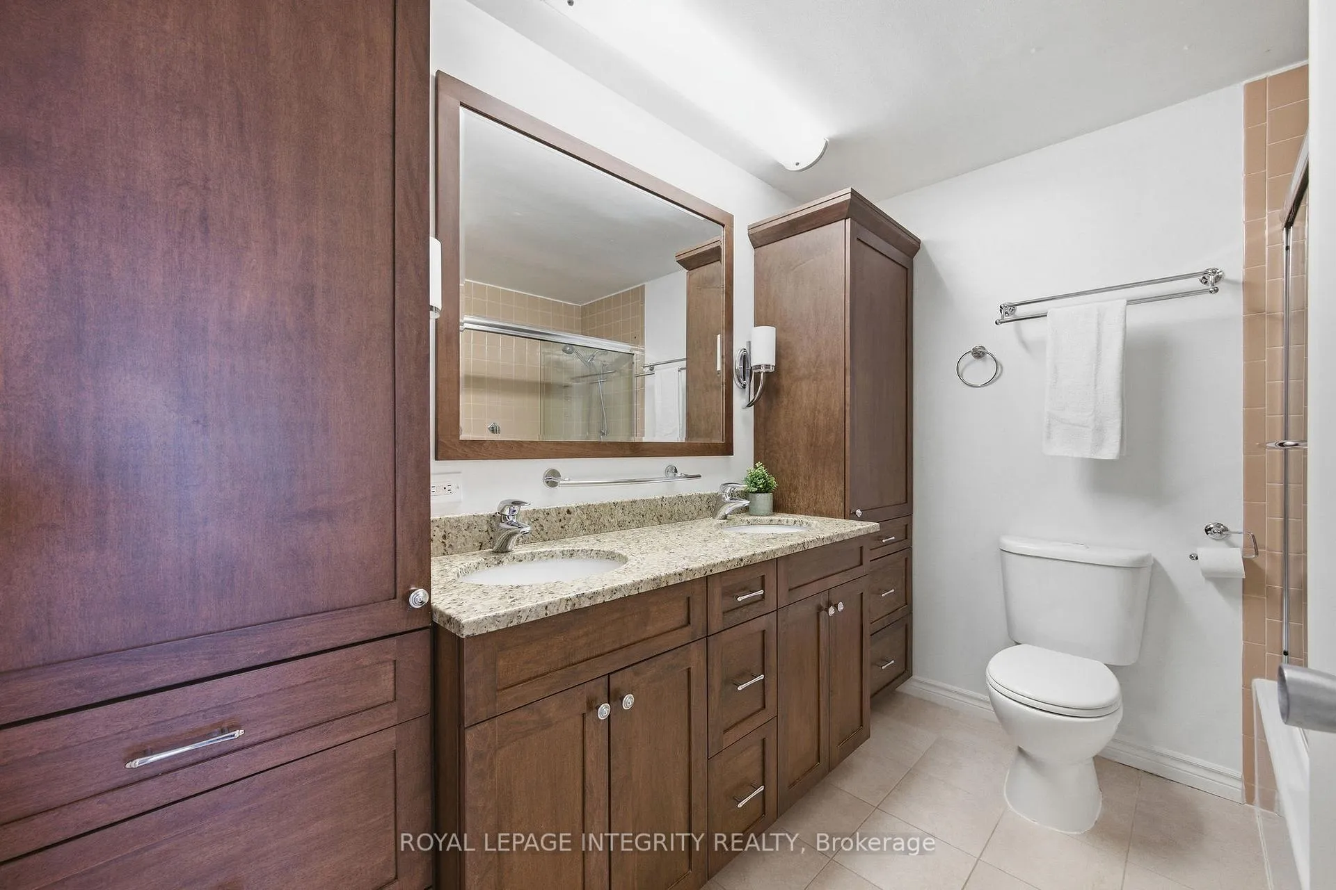 Photo 41 of Unit 305, 2951 Riverside Drive, Ottawa, Mooneys Bay/Riverside Park — HOMEH