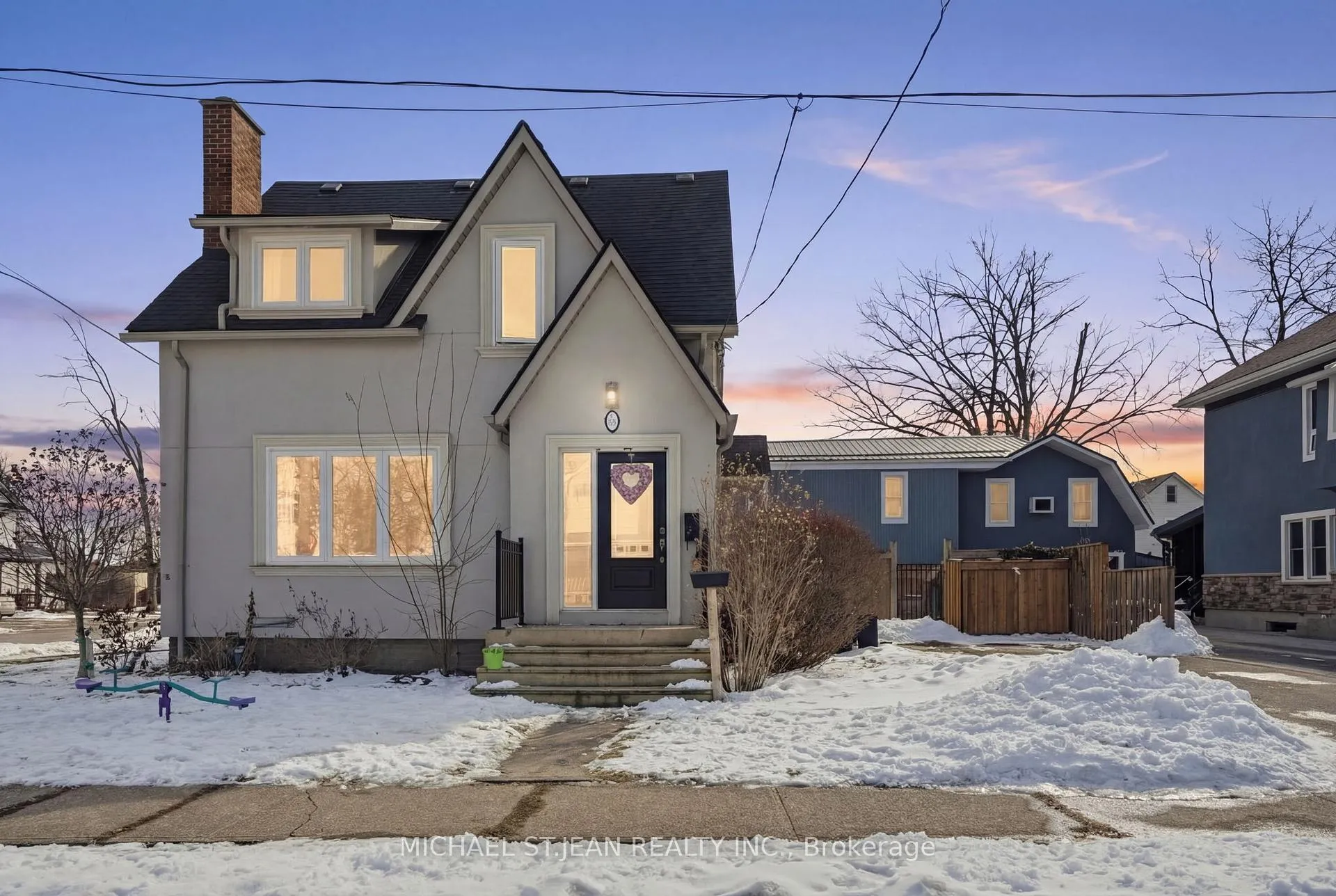 Photo 1 of 31 Spencer Street, Welland, Welland Downtown — HOMEH