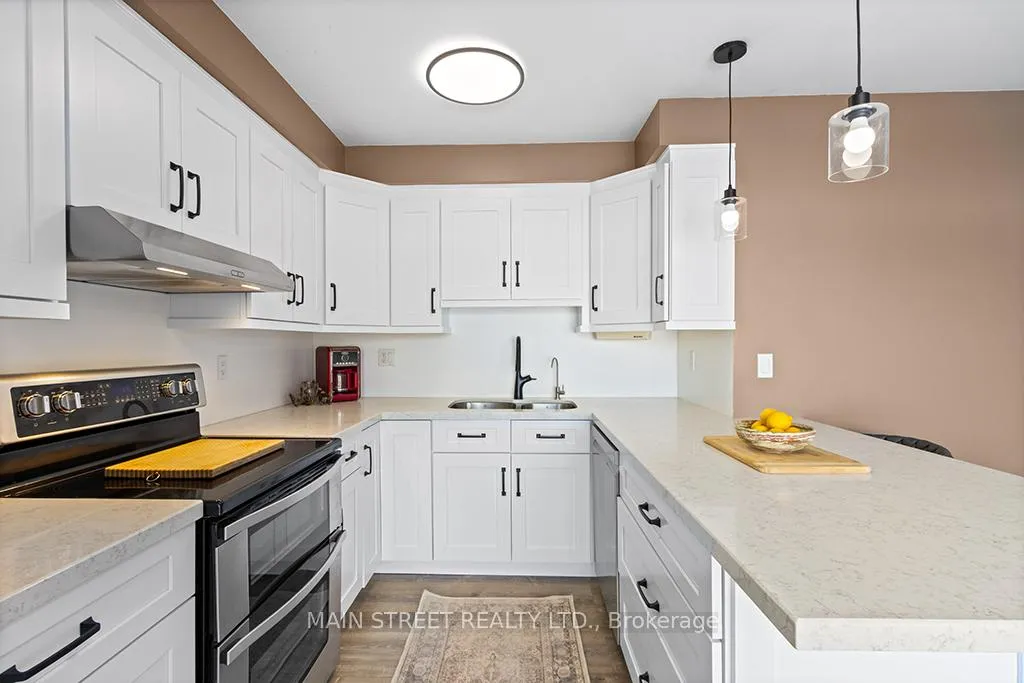 Photo 8 of 26 John W Taylor Avenue, New Tecumseth, Alliston — HOMEH