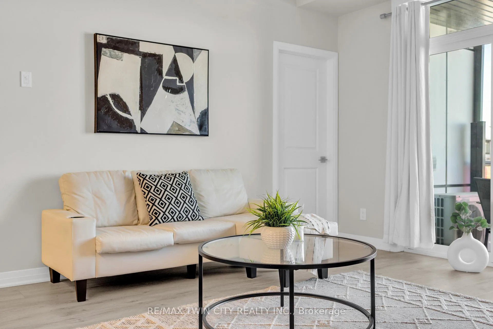 Photo 24 of Unit 1F, 155 Thomas Slee Drive, Kitchener — HOMEH