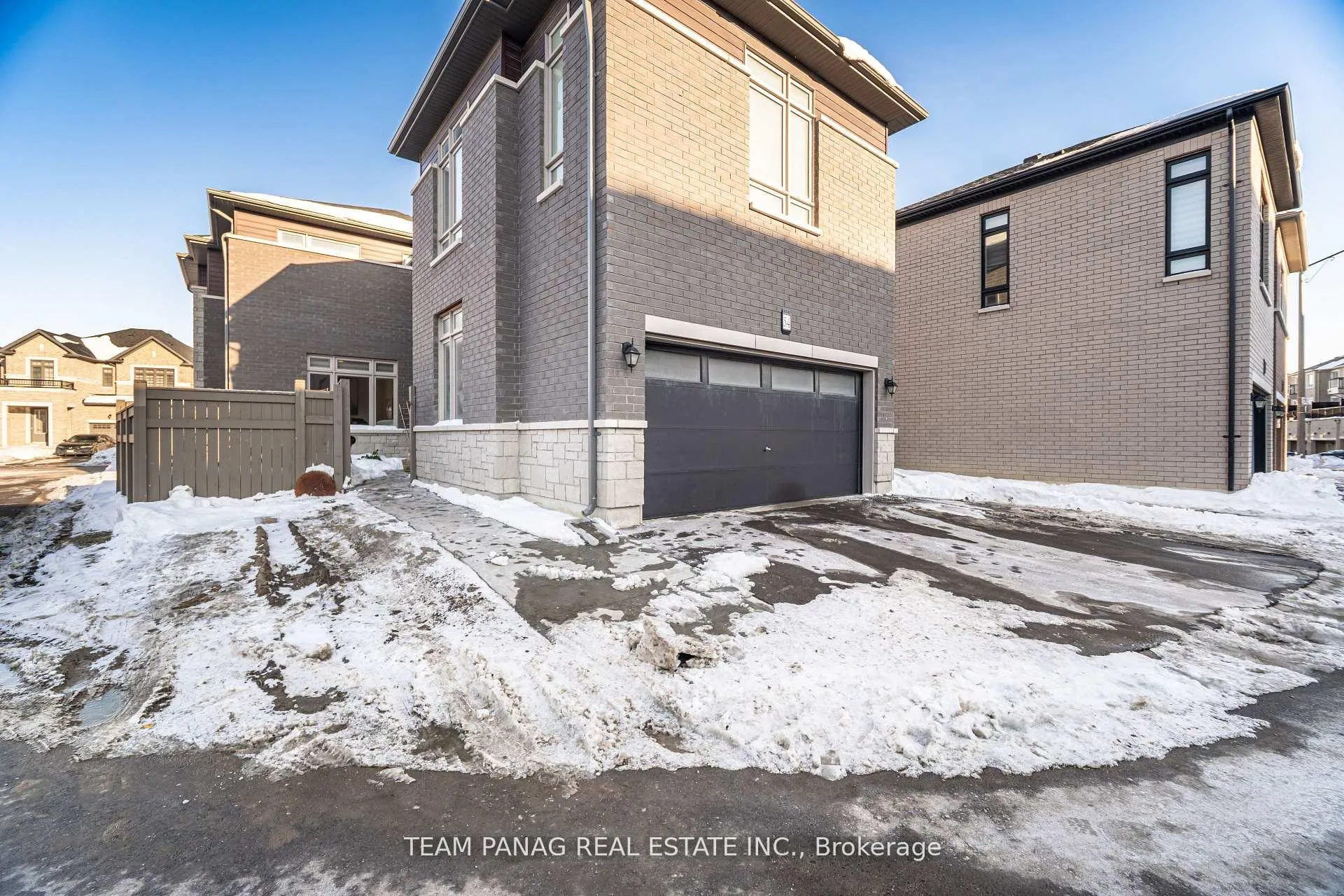 Photo 43 of 54 Moorcroft Place, Brampton, Bram East — HOMEH
