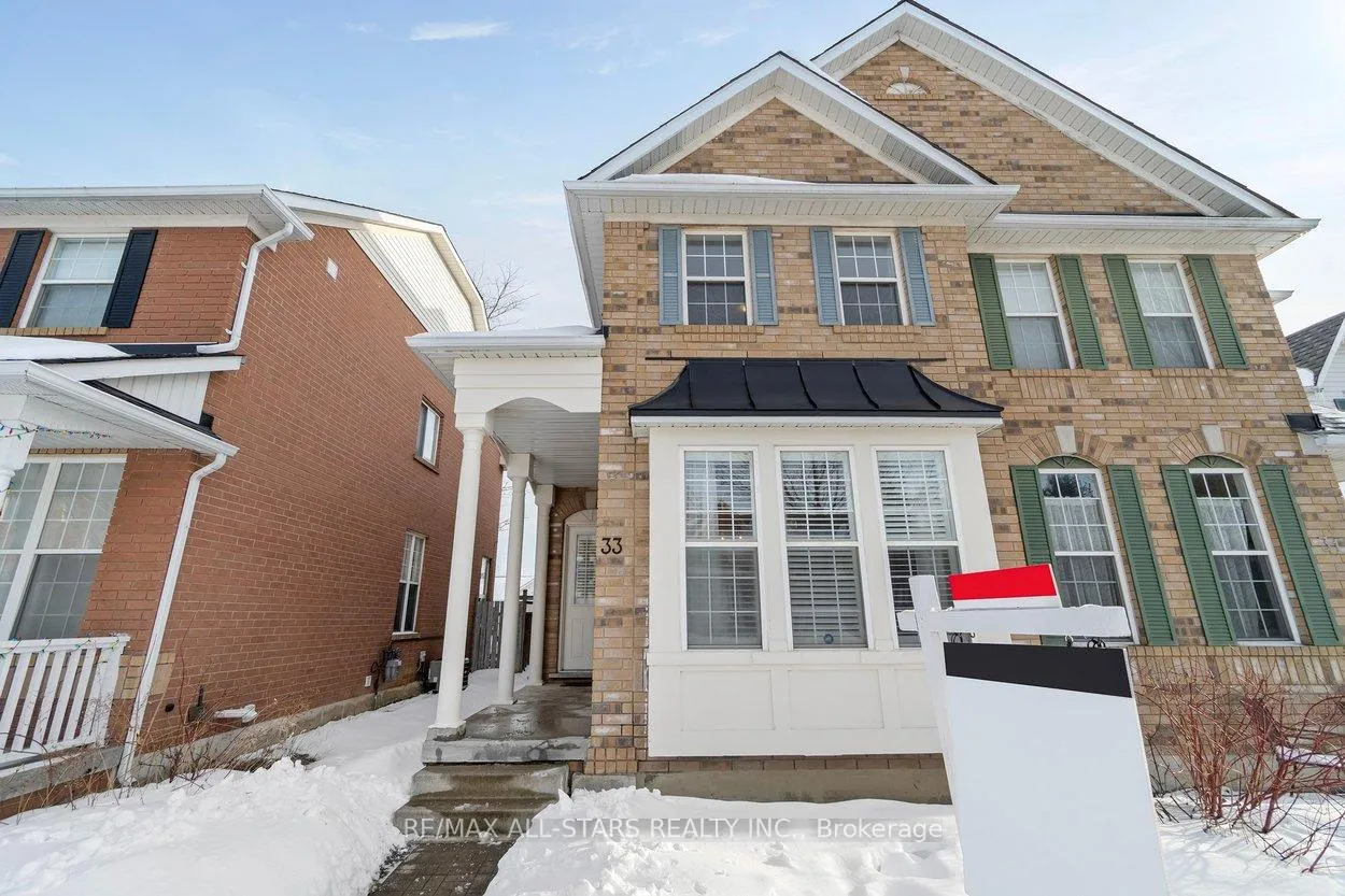 Photo 2 of 33 Christian Reesor Park Avenue, Markham, Cornell — HOMEH