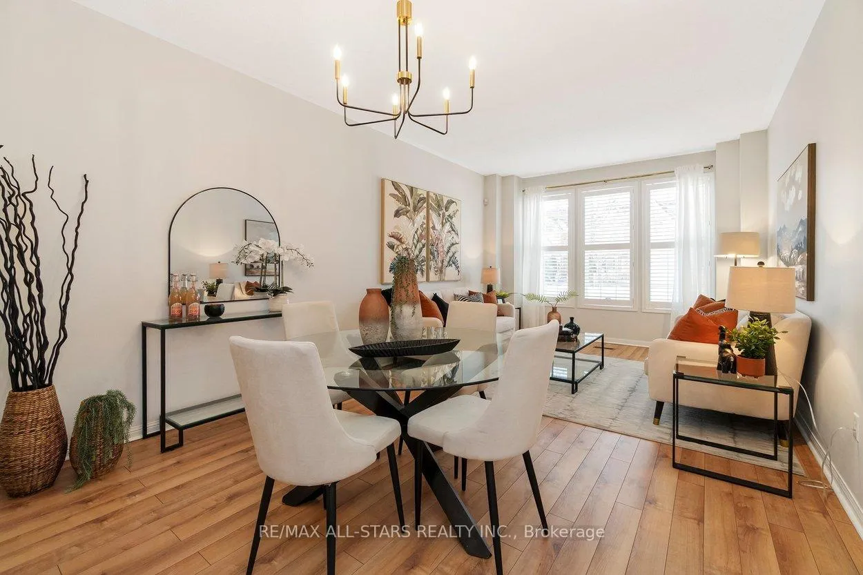 Photo 4 of 33 Christian Reesor Park Avenue, Markham, Cornell — HOMEH
