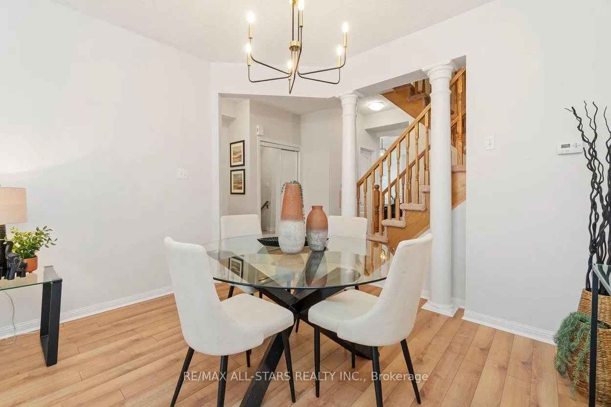 Photo 12 of 33 Christian Reesor Park Avenue, Markham, Cornell — HOMEH