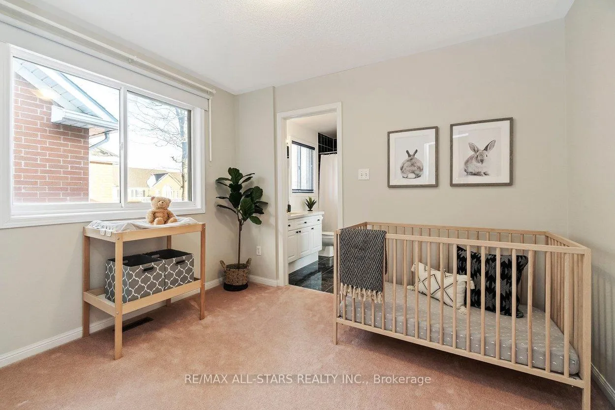 Photo 38 of 33 Christian Reesor Park Avenue, Markham, Cornell — HOMEH