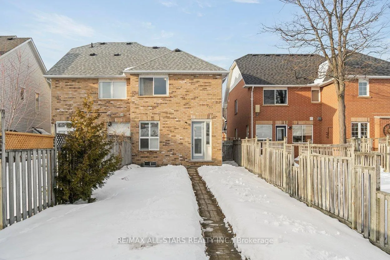 Photo 47 of 33 Christian Reesor Park Avenue, Markham, Cornell — HOMEH