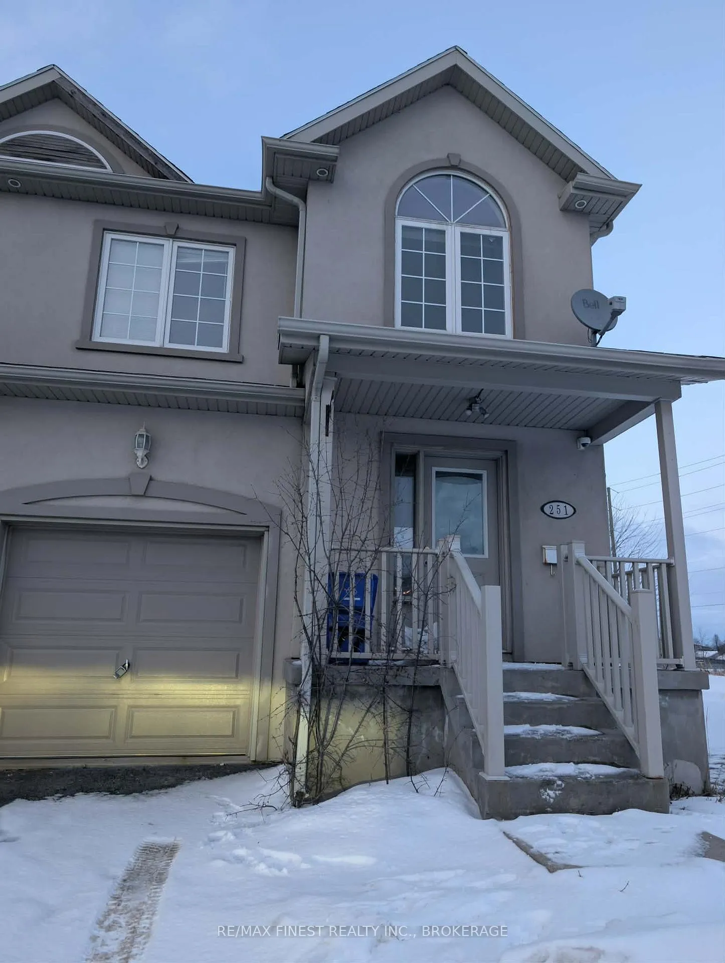 Photo 1 of 251 Conacher Drive, Kingston, Rideau — HOMEH