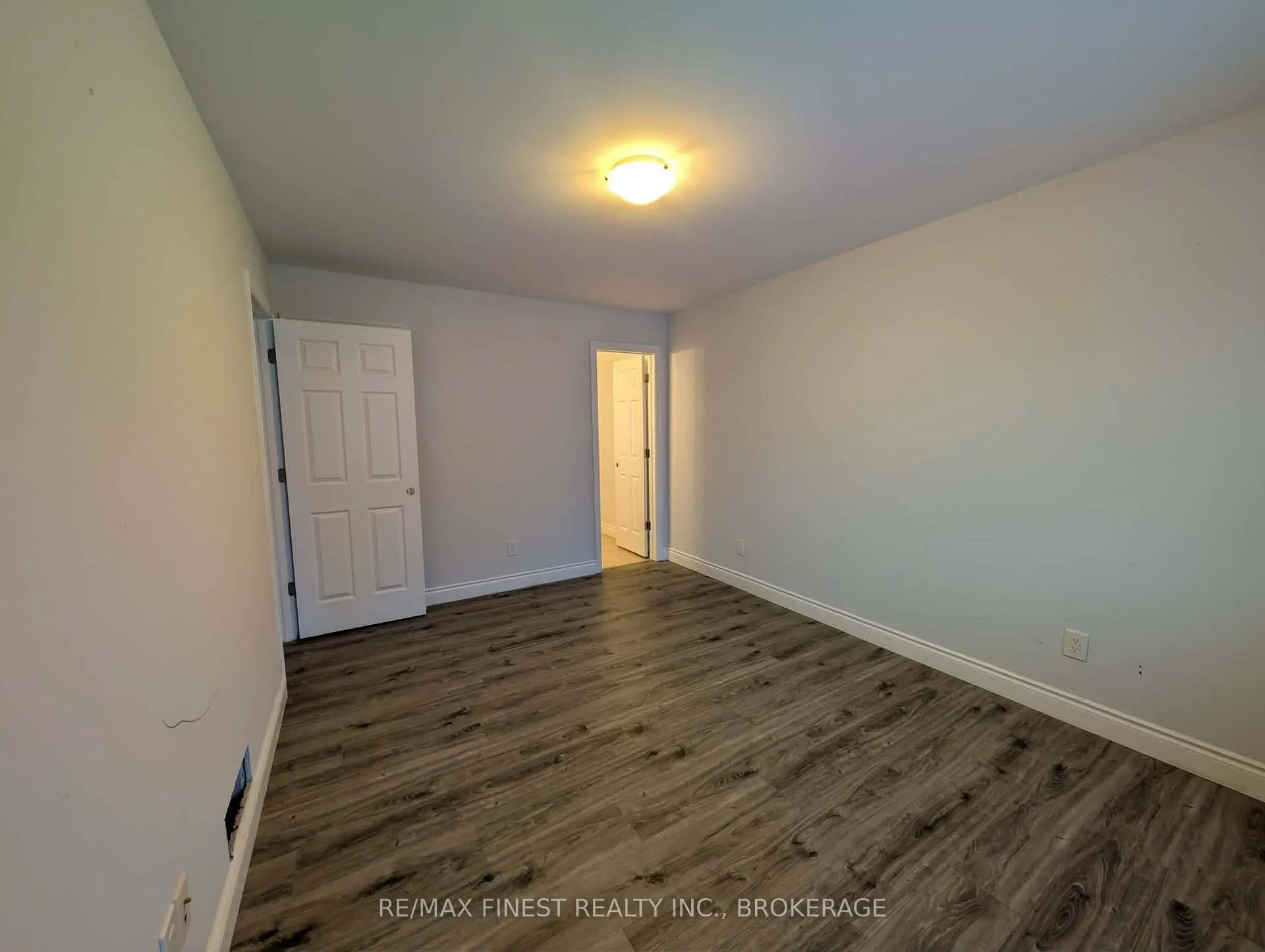 Photo 9 of 251 Conacher Drive, Kingston, Rideau — HOMEH