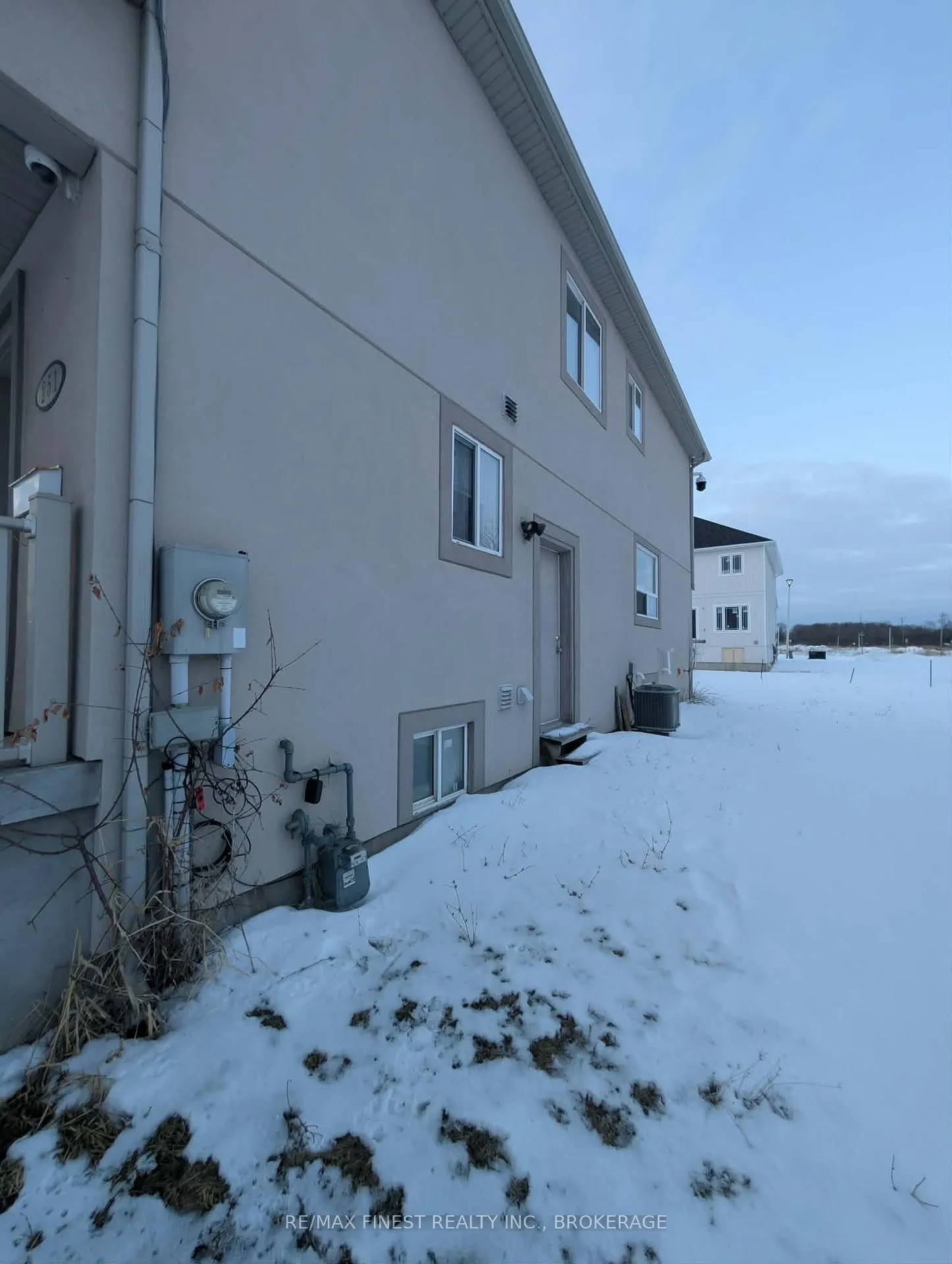 Photo 18 of 251 Conacher Drive, Kingston, Rideau — HOMEH
