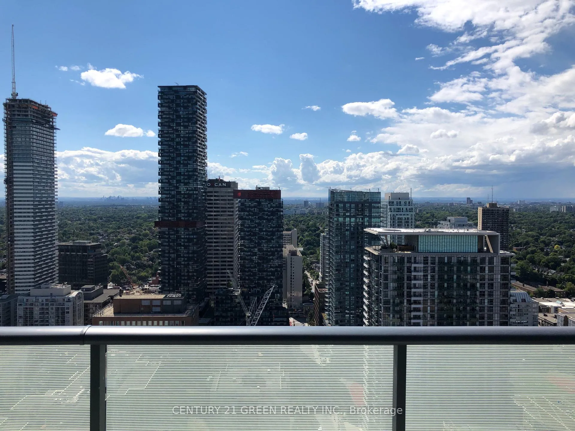 Photo 16 of Unit 4002, 161 Roehampton Avenue, Toronto, Mount Pleasant West — HOMEH