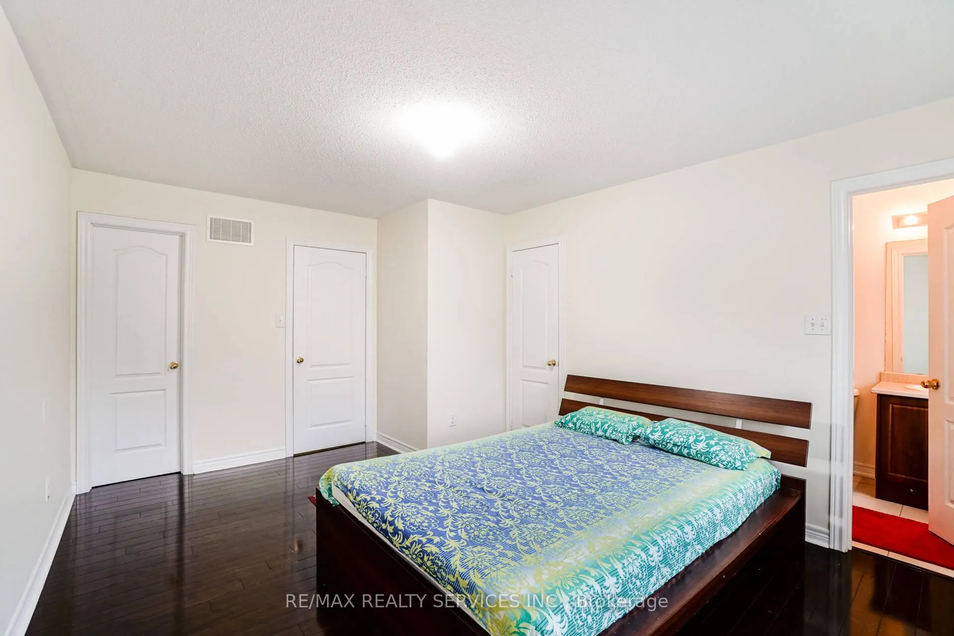 Photo 20 of 49 Sea Drifter Crescent, Brampton, Bram East — HOMEH
