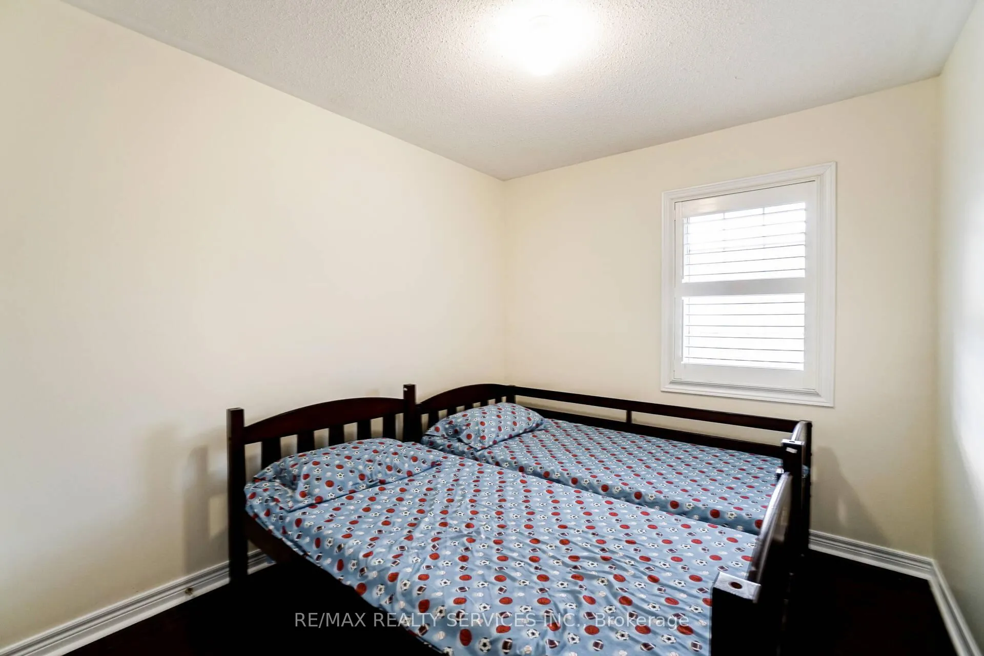Photo 24 of 49 Sea Drifter Crescent, Brampton, Bram East — HOMEH