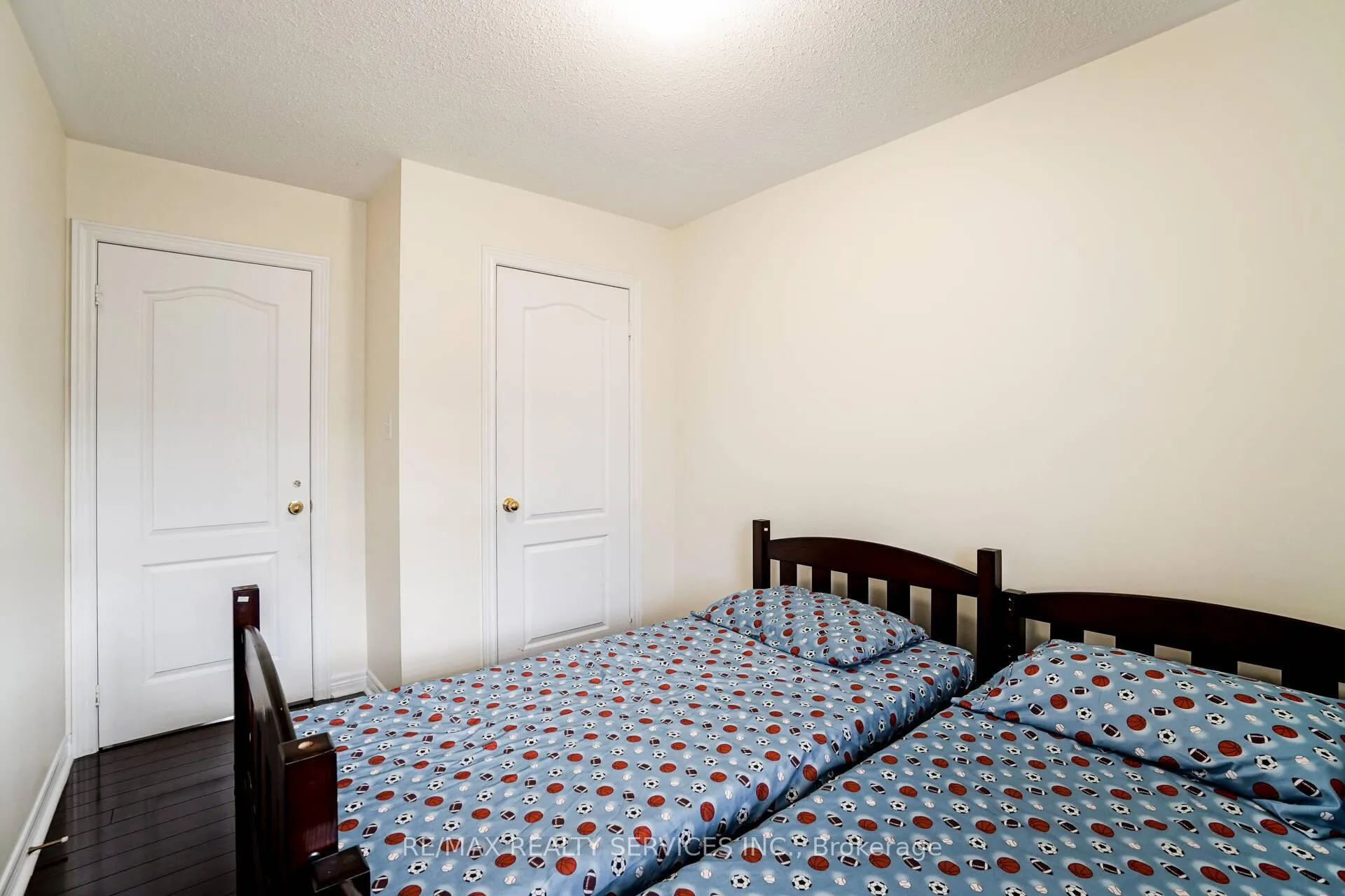 Photo 25 of 49 Sea Drifter Crescent, Brampton, Bram East — HOMEH