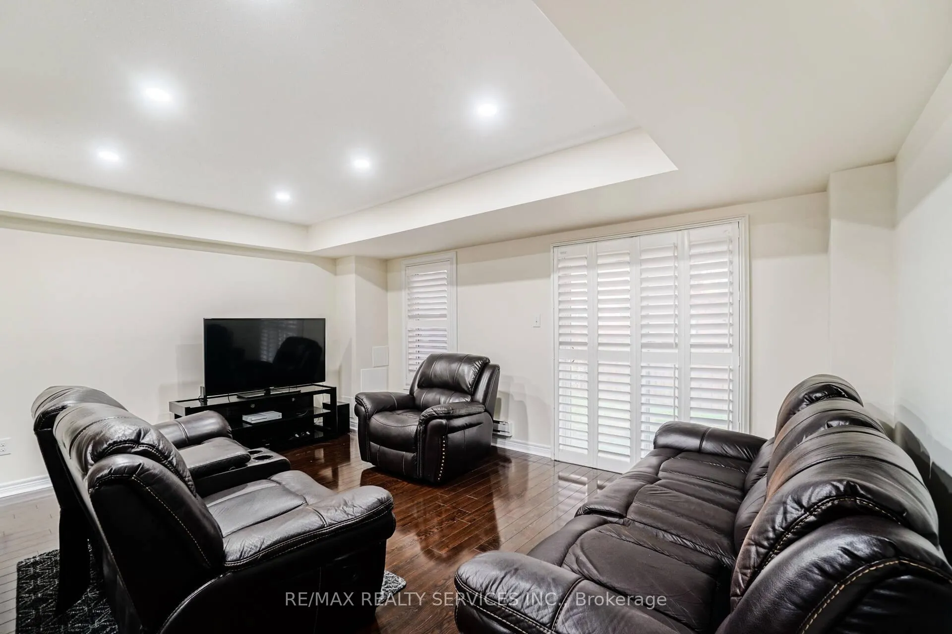 Photo 30 of 49 Sea Drifter Crescent, Brampton, Bram East — HOMEH