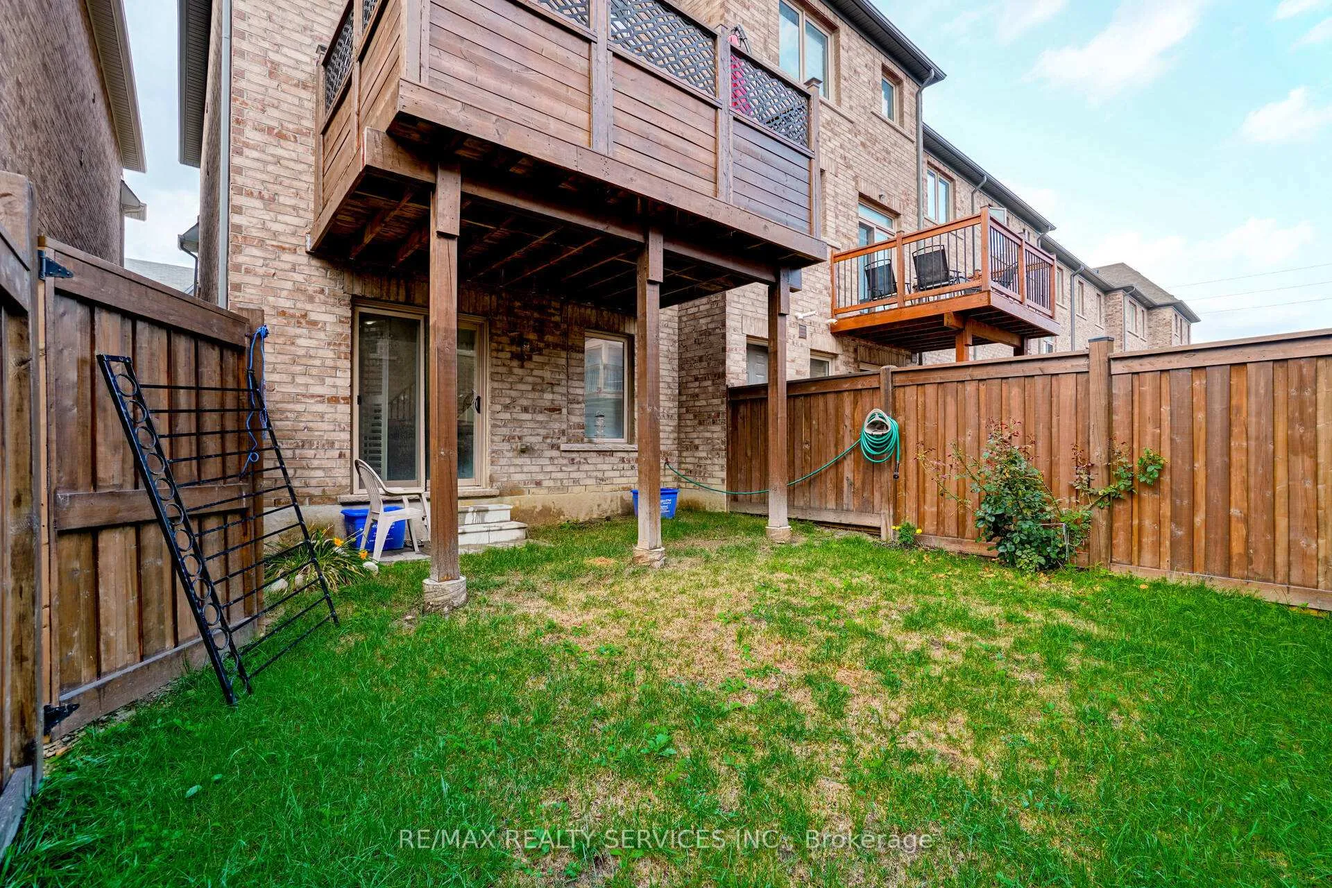 Photo 35 of 49 Sea Drifter Crescent, Brampton, Bram East — HOMEH