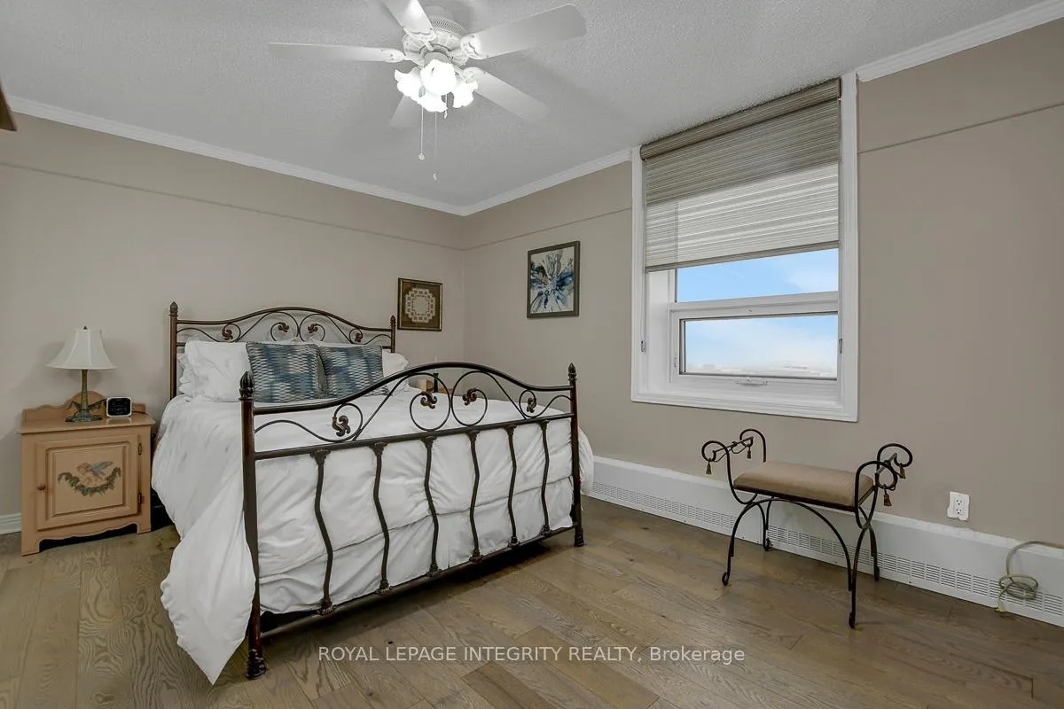 Photo 12 of Unit 1512, 665 Bathgate Drive, Ottawa, Carson Meadows — HOMEH