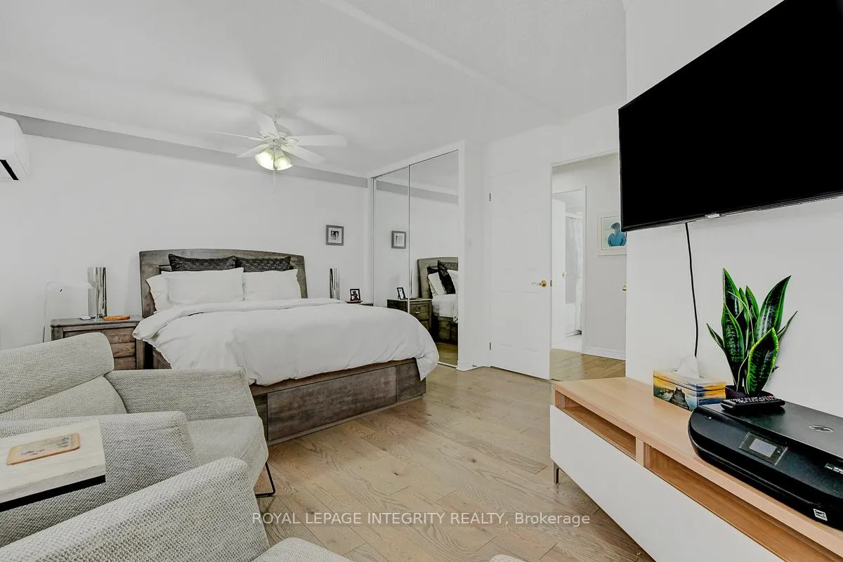 Photo 18 of Unit 1512, 665 Bathgate Drive, Ottawa, Carson Meadows — HOMEH