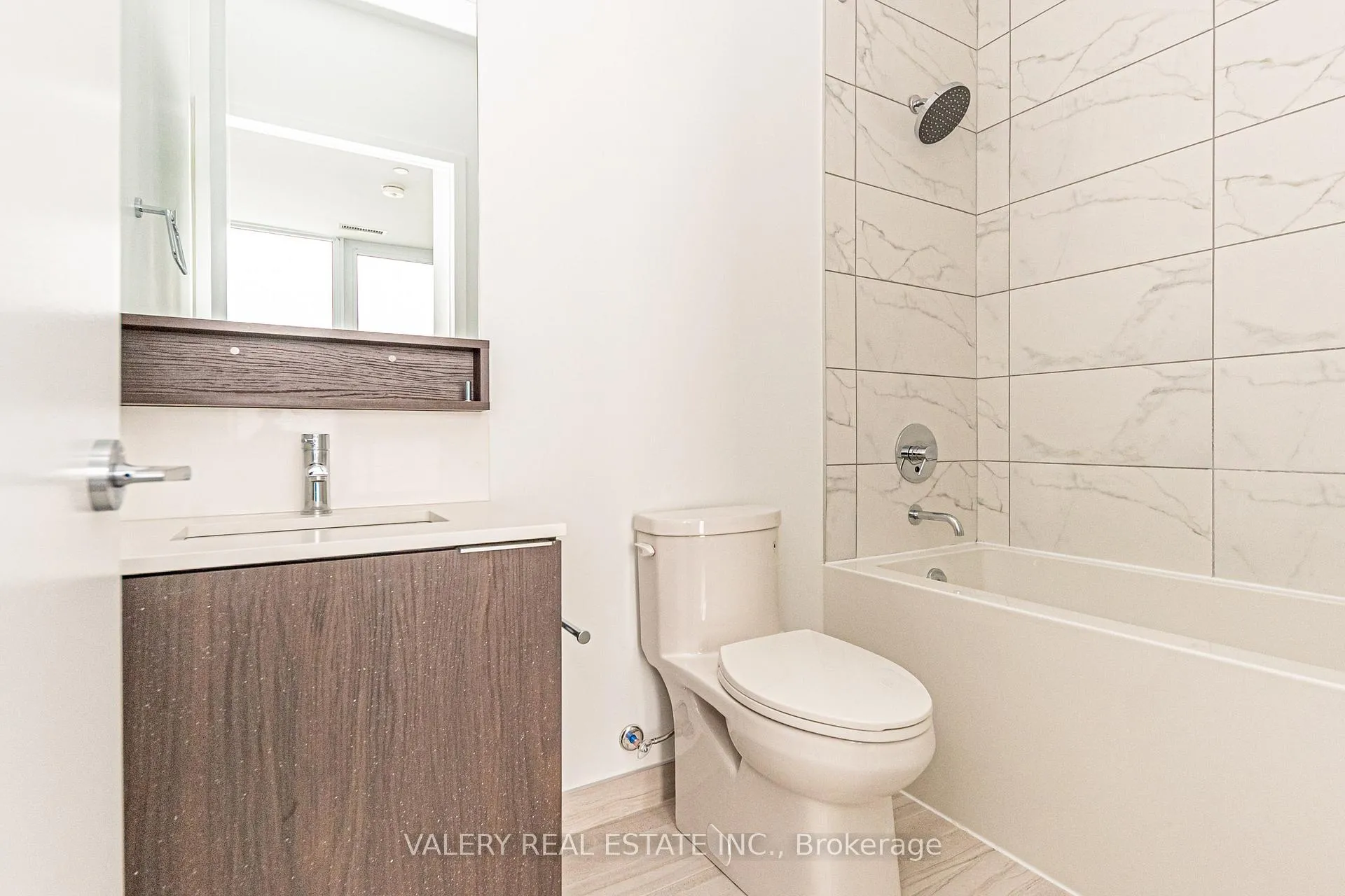 Photo 8 of Unit PH06, 5 Buttermill Avenue, Vaughan, Vaughan Corporate Centre — HOMEH