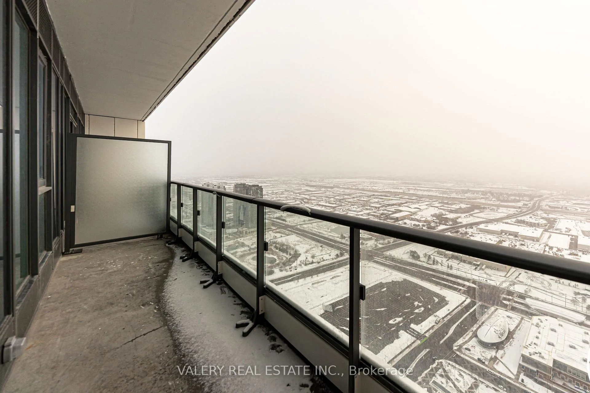 Photo 10 of Unit PH06, 5 Buttermill Avenue, Vaughan, Vaughan Corporate Centre — HOMEH