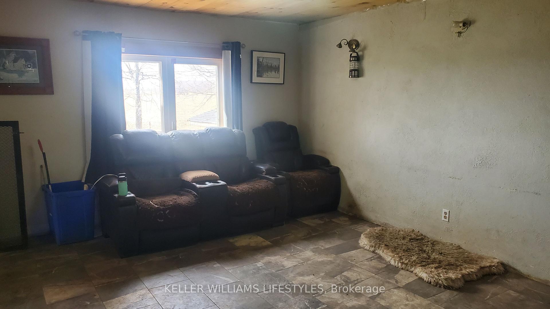 Photo 8 of 43057 Winthrop Road, Huron East, McKillop — HOMEH