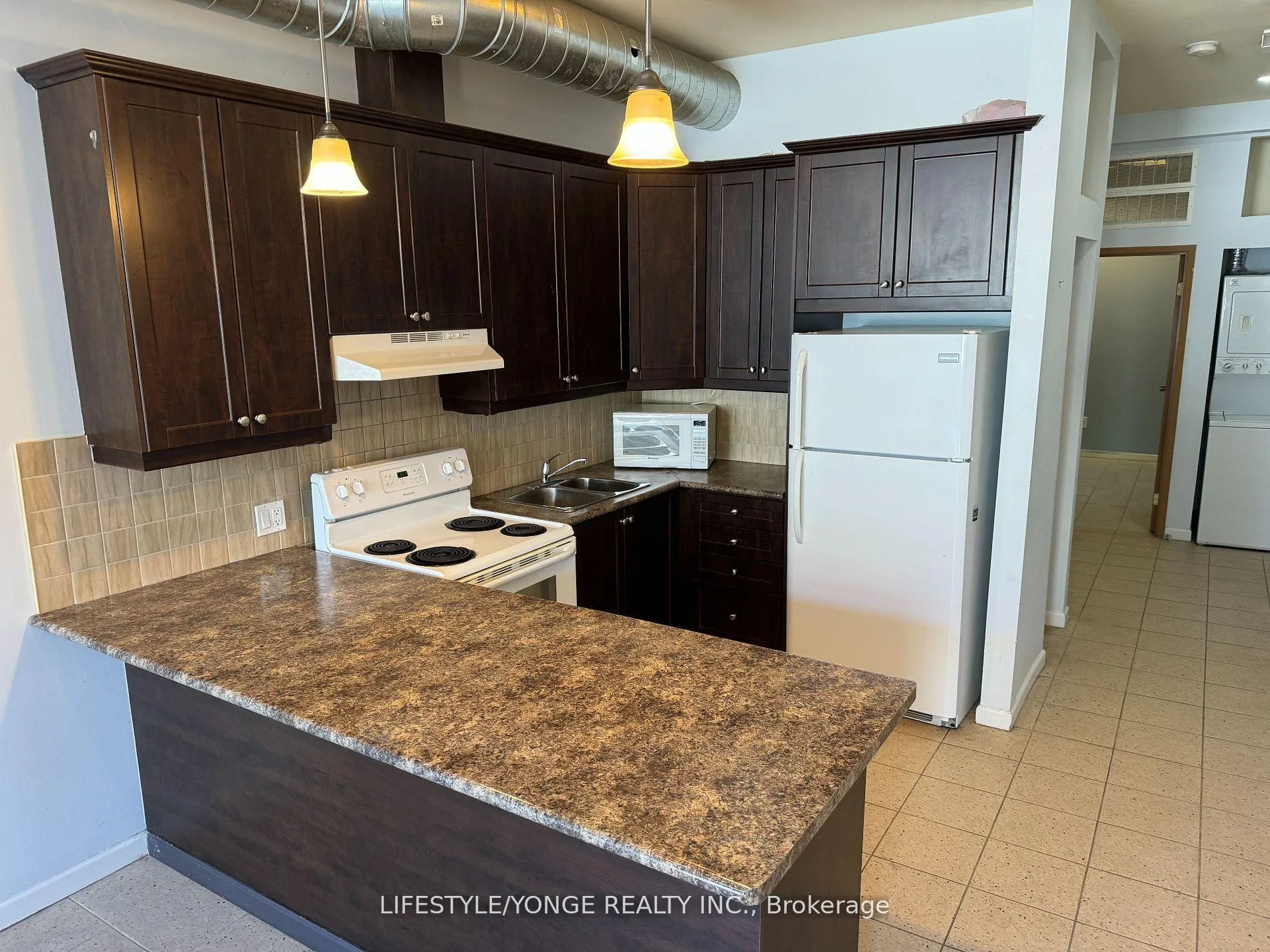 Photo 2 of Unit North, 609 Queen Street, Toronto, Waterfront Communities — HOMEH